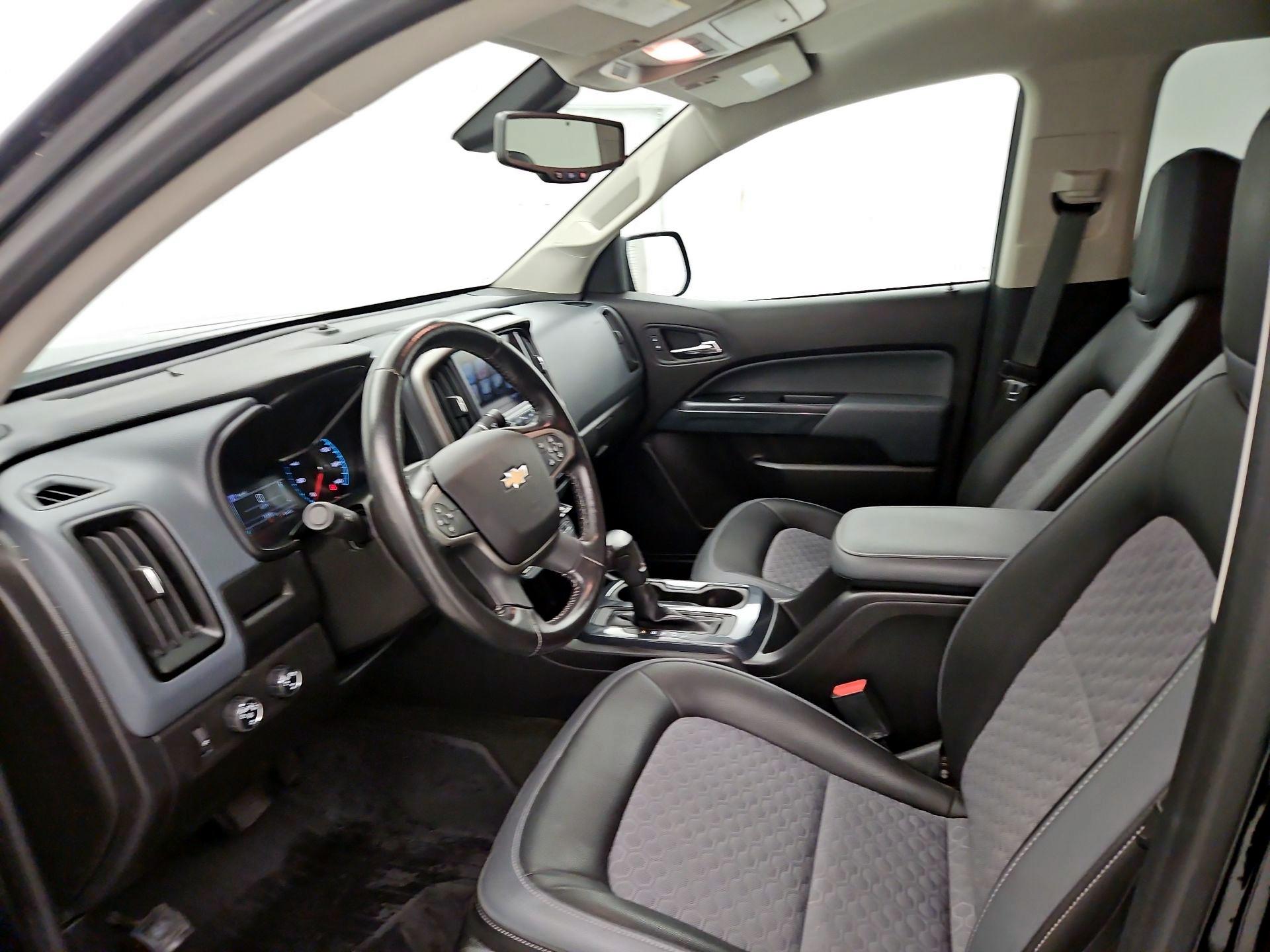 Thumbnail: 2017 Chevrolet Colorado - 11