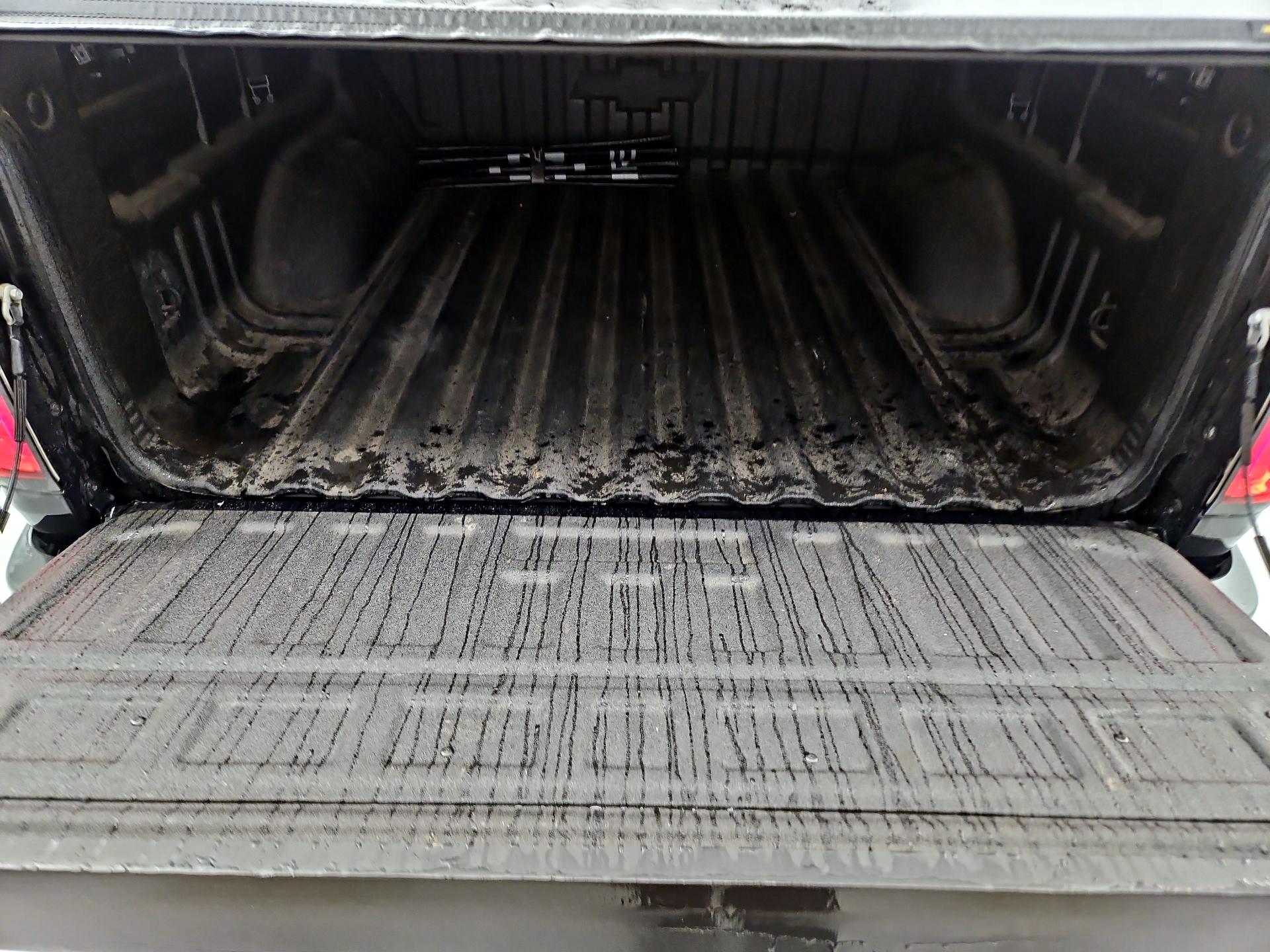 Thumbnail: 2017 Chevrolet Colorado - 20