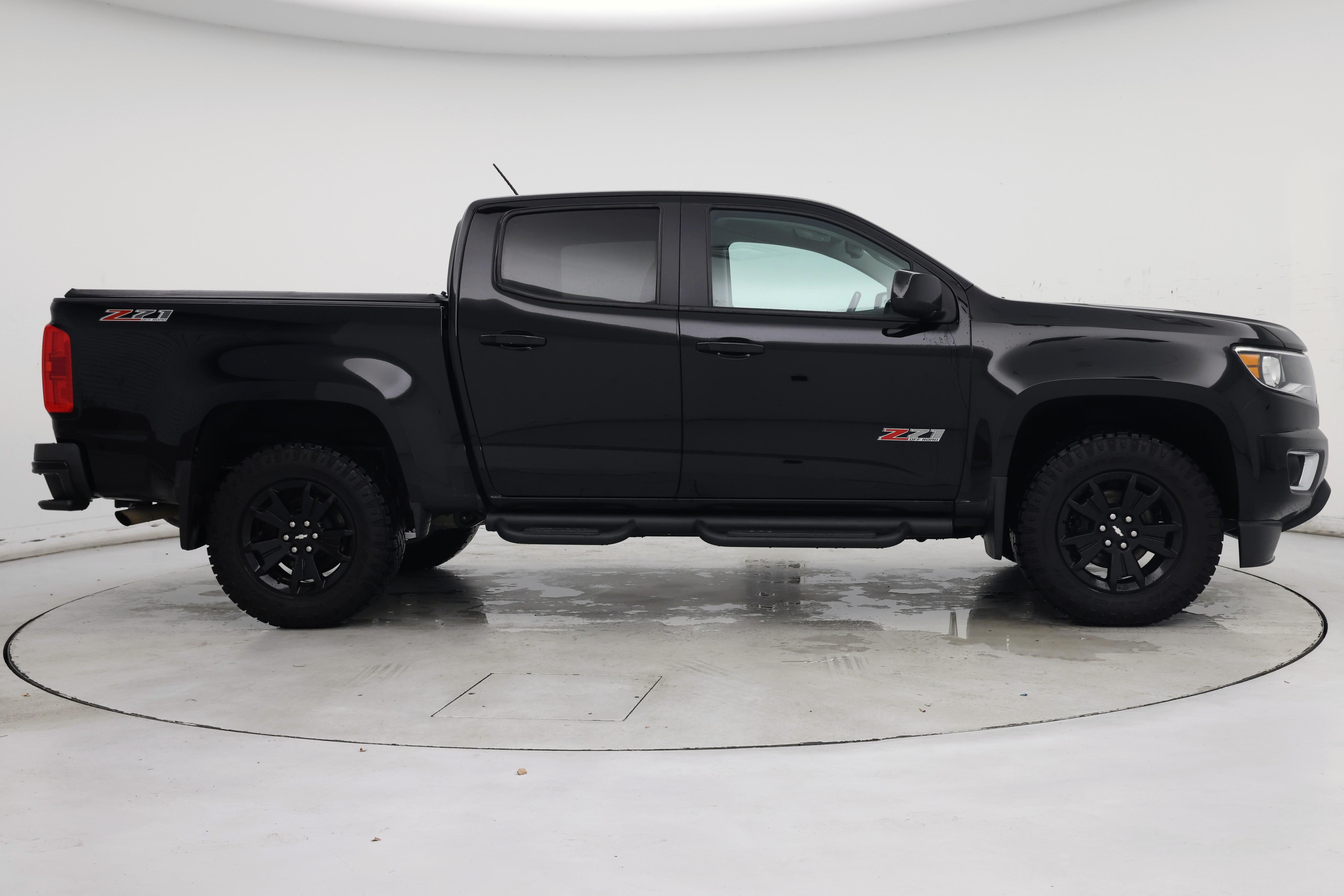 Thumbnail: 2017 Chevrolet Colorado - 7