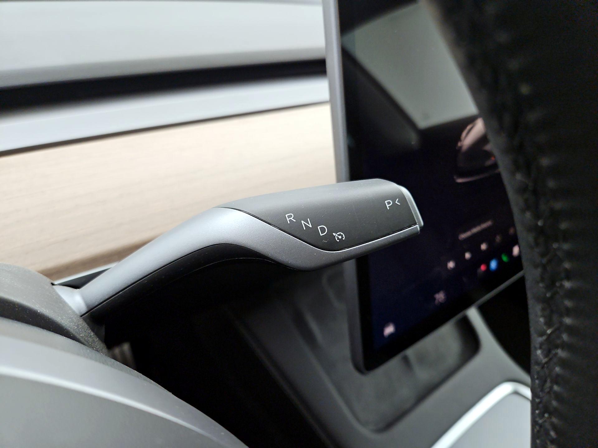 Thumbnail: 2023 Tesla Model 3 - 17