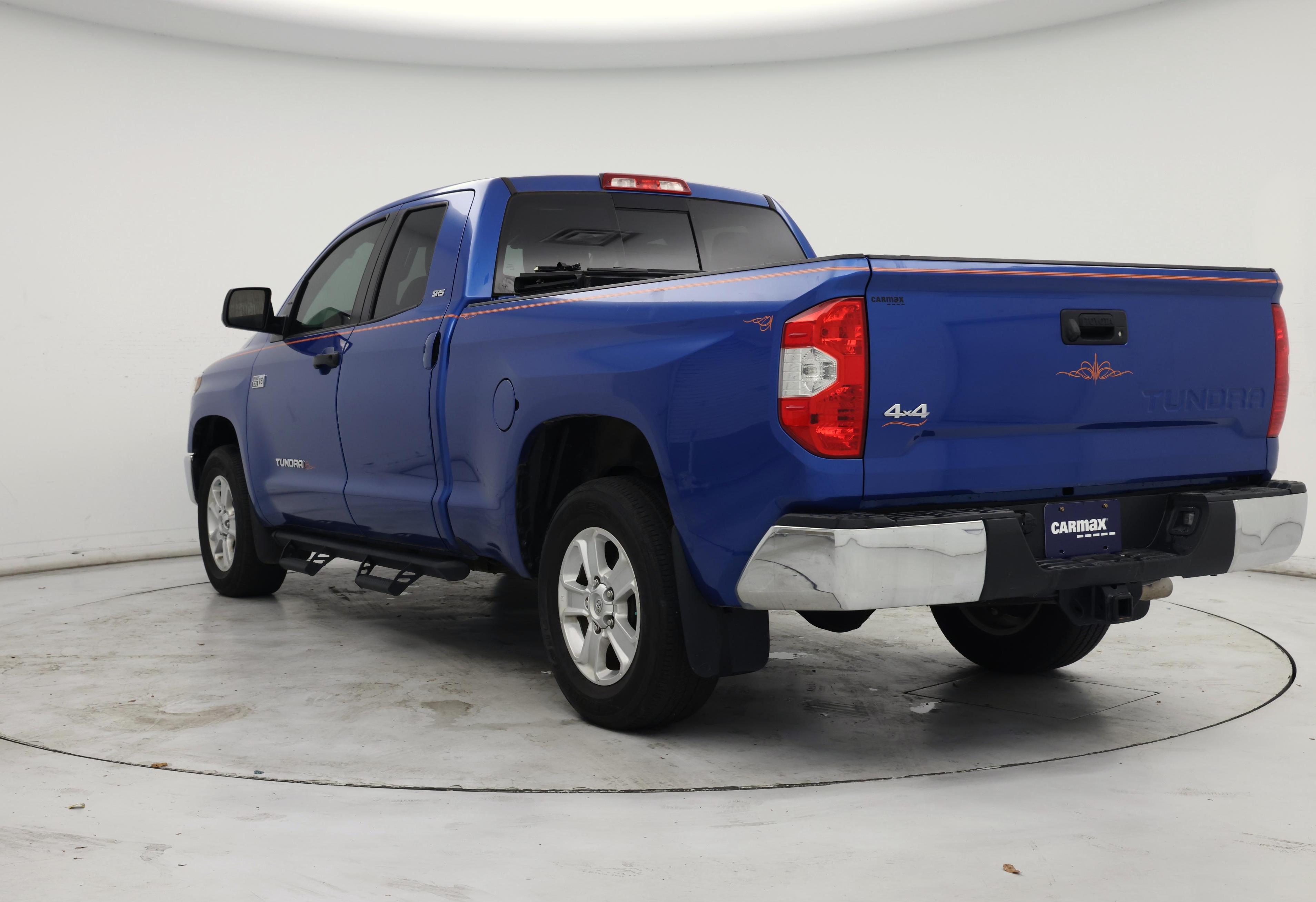 Thumbnail: 2018 Toyota Tundra - 2