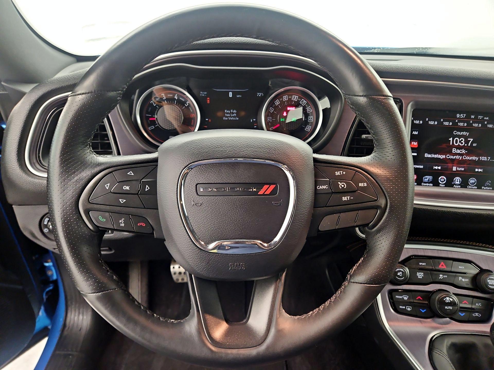 Thumbnail: 2016 Dodge Challenger - 10