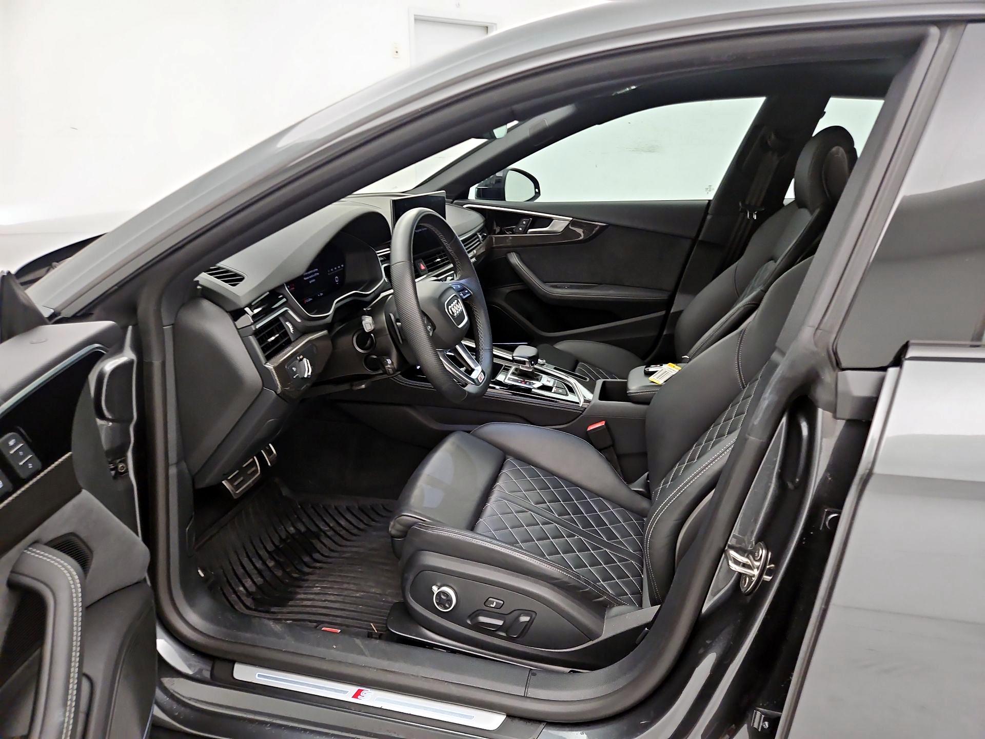 Thumbnail: 2024 Audi S5 - 11