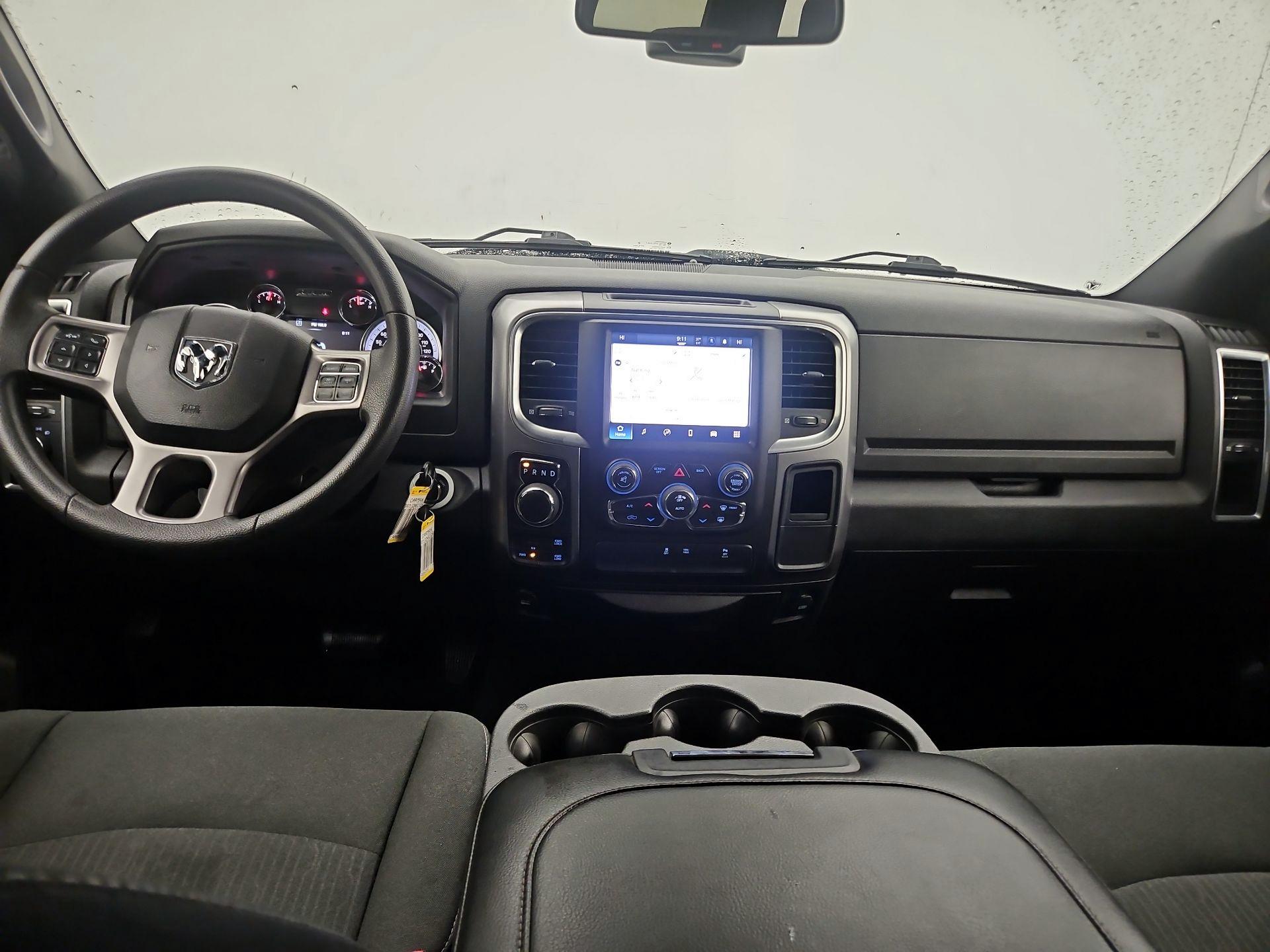 Thumbnail: 2022 RAM 1500 Classic - 9