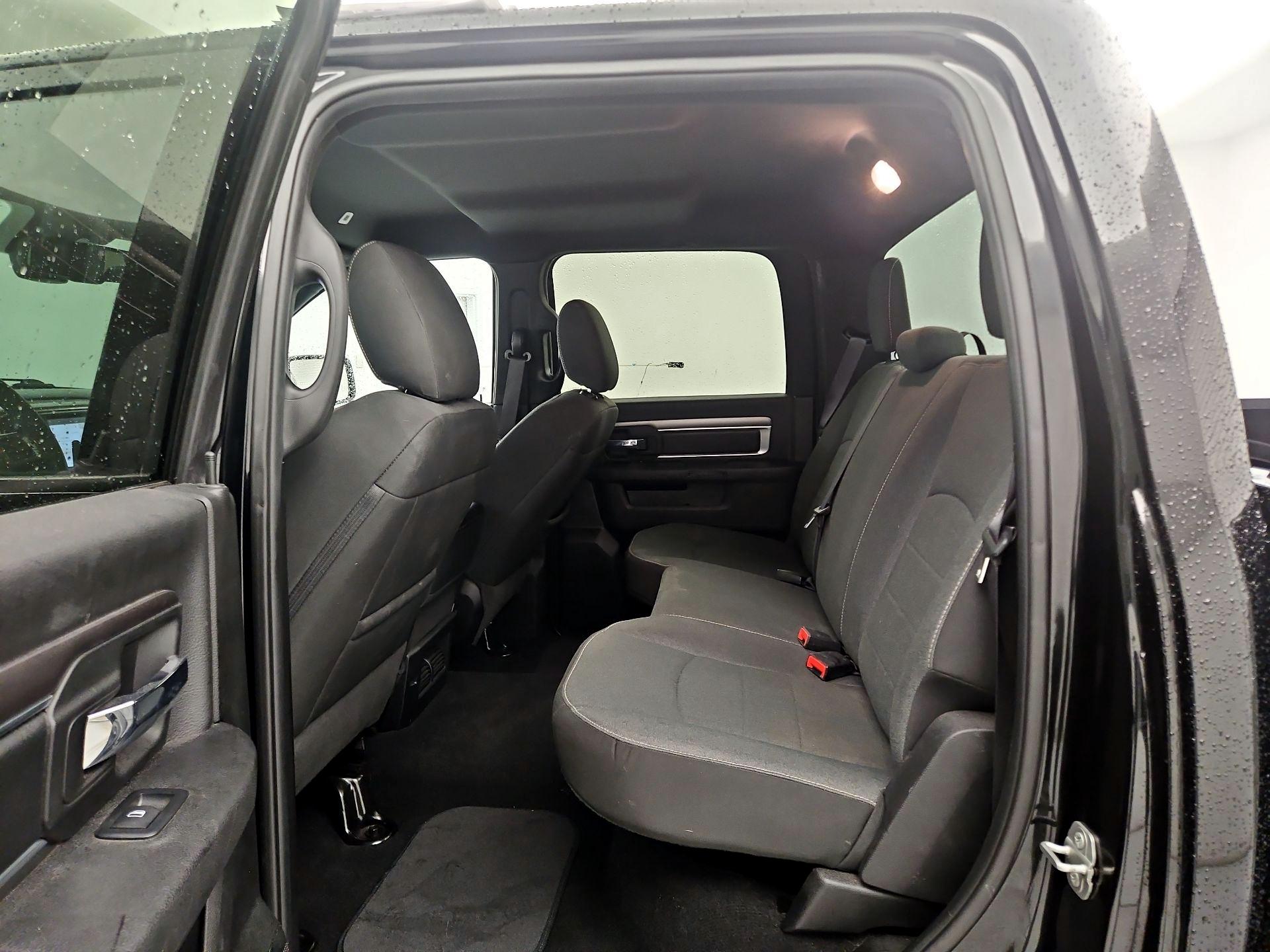 Thumbnail: 2022 RAM 1500 Classic - 19