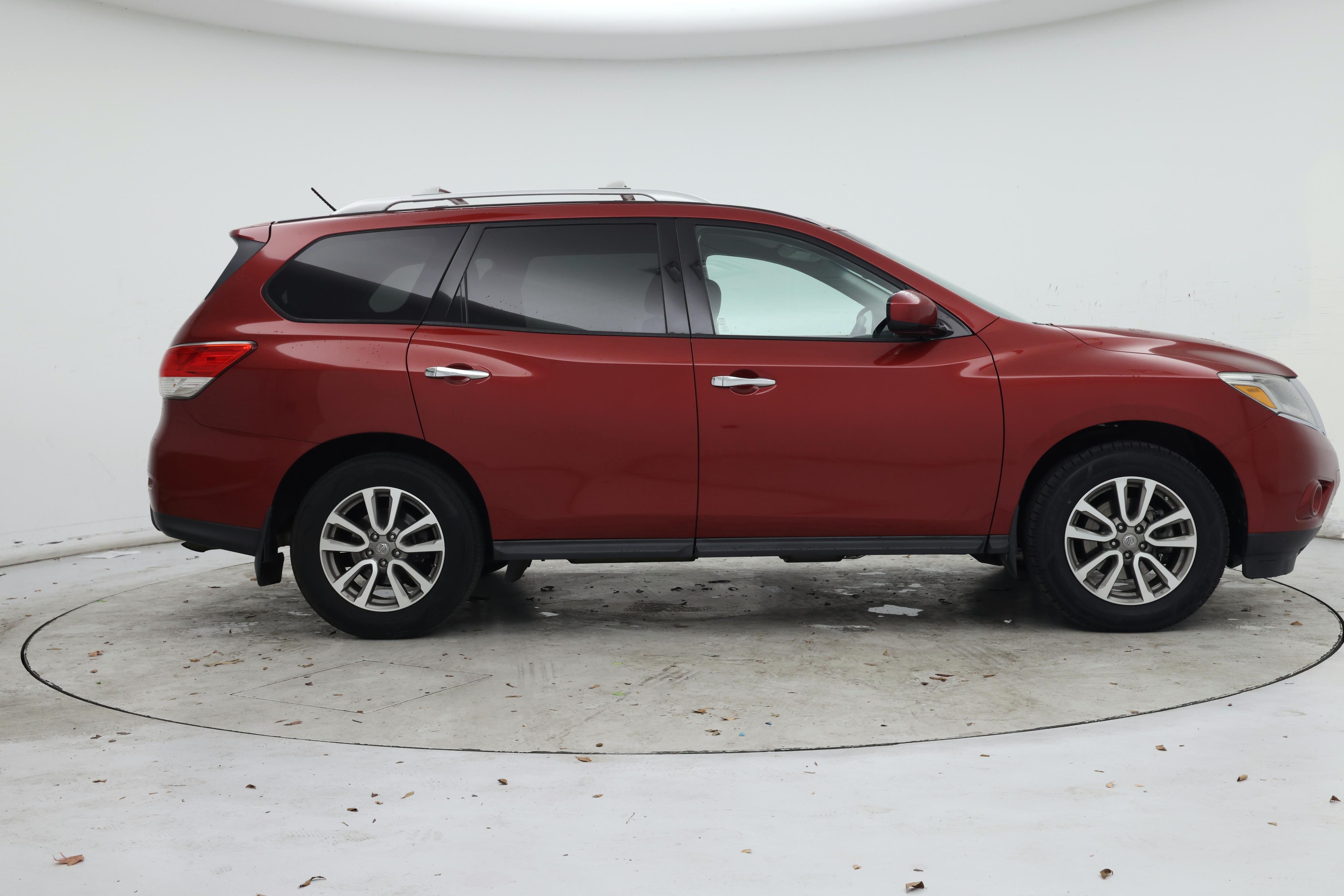 Thumbnail: 2015 Nissan Pathfinder - 7