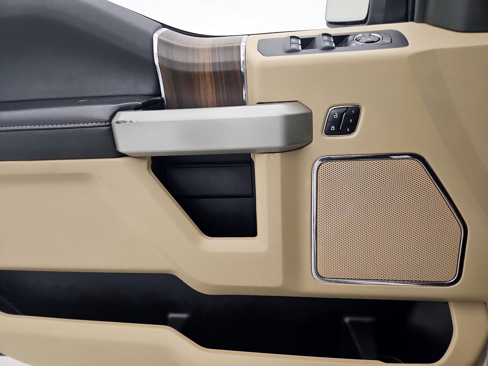 Thumbnail: 2016 Ford F-150 - 12