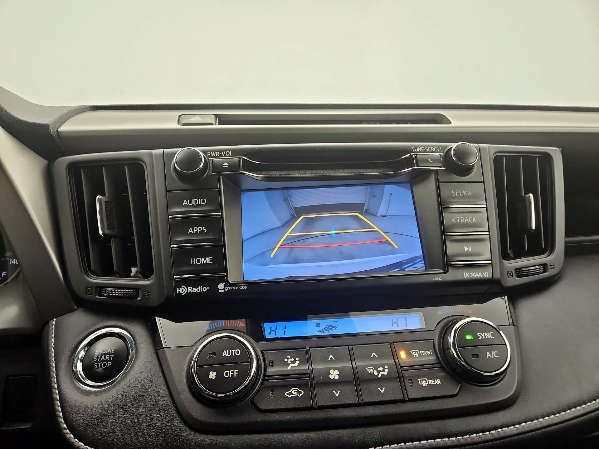 Thumbnail: 2018 Toyota RAV4 - 14