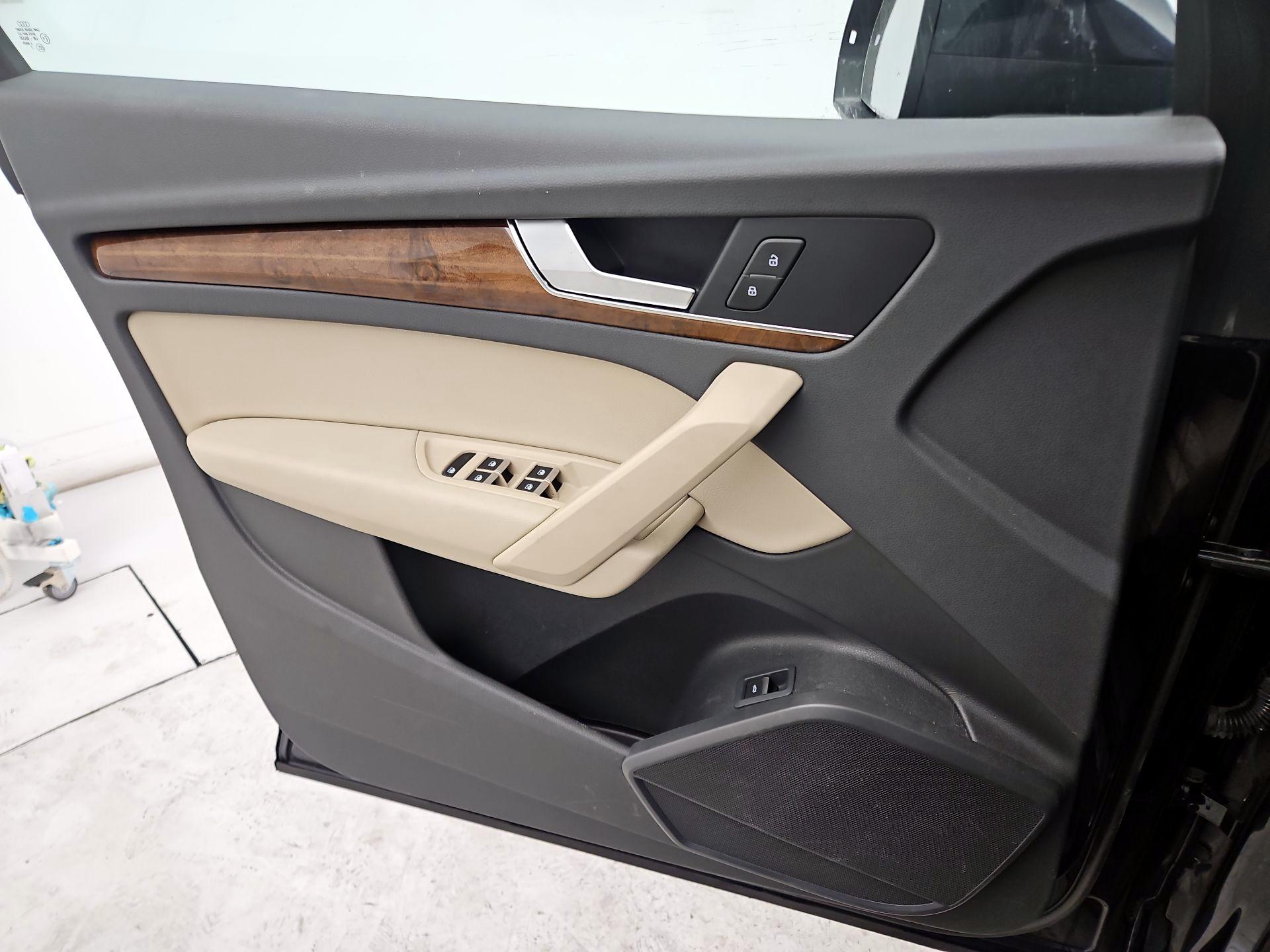 Thumbnail: 2018 Audi Q5 - 12