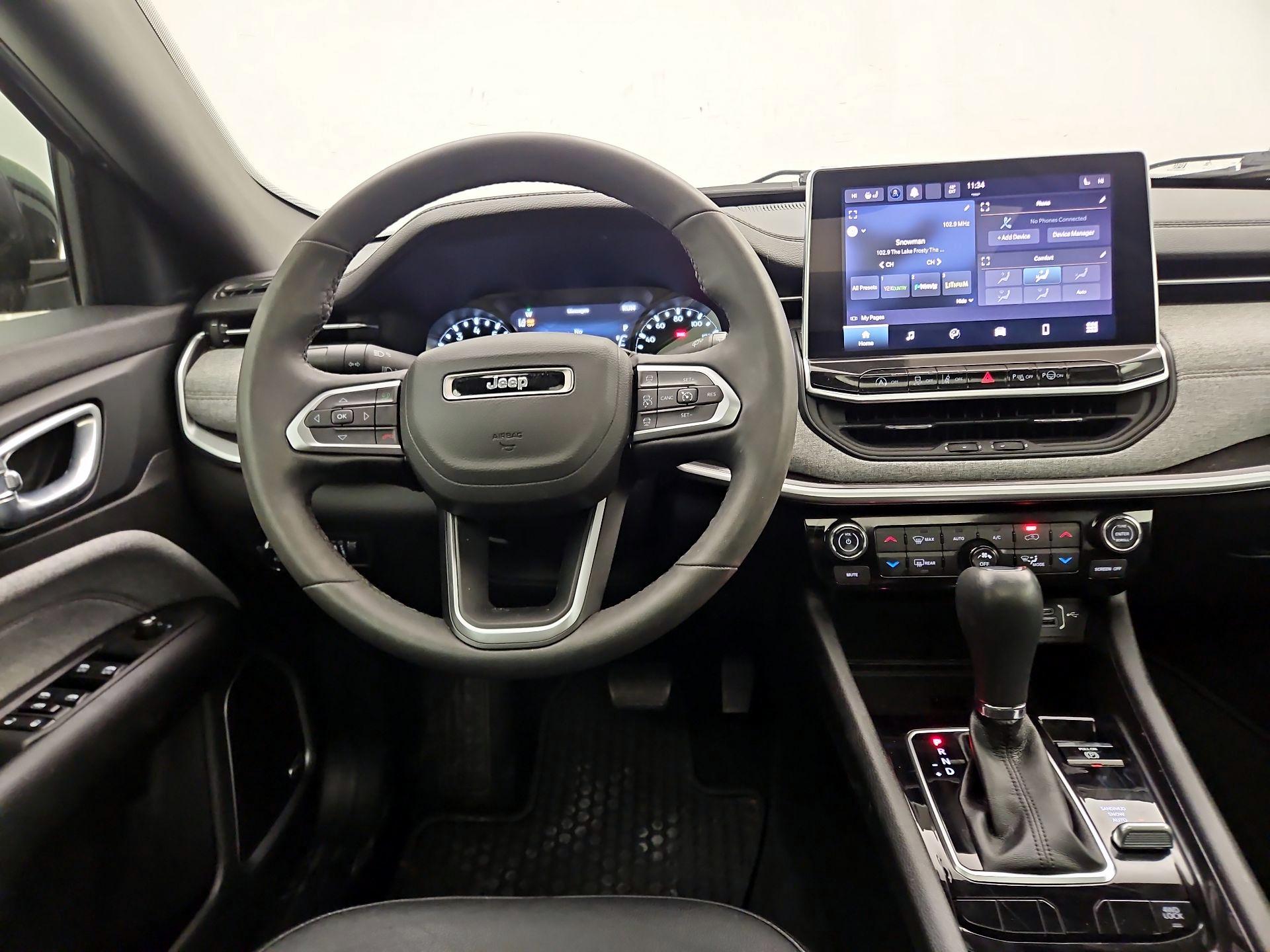 Thumbnail: 2023 Jeep Compass - 10