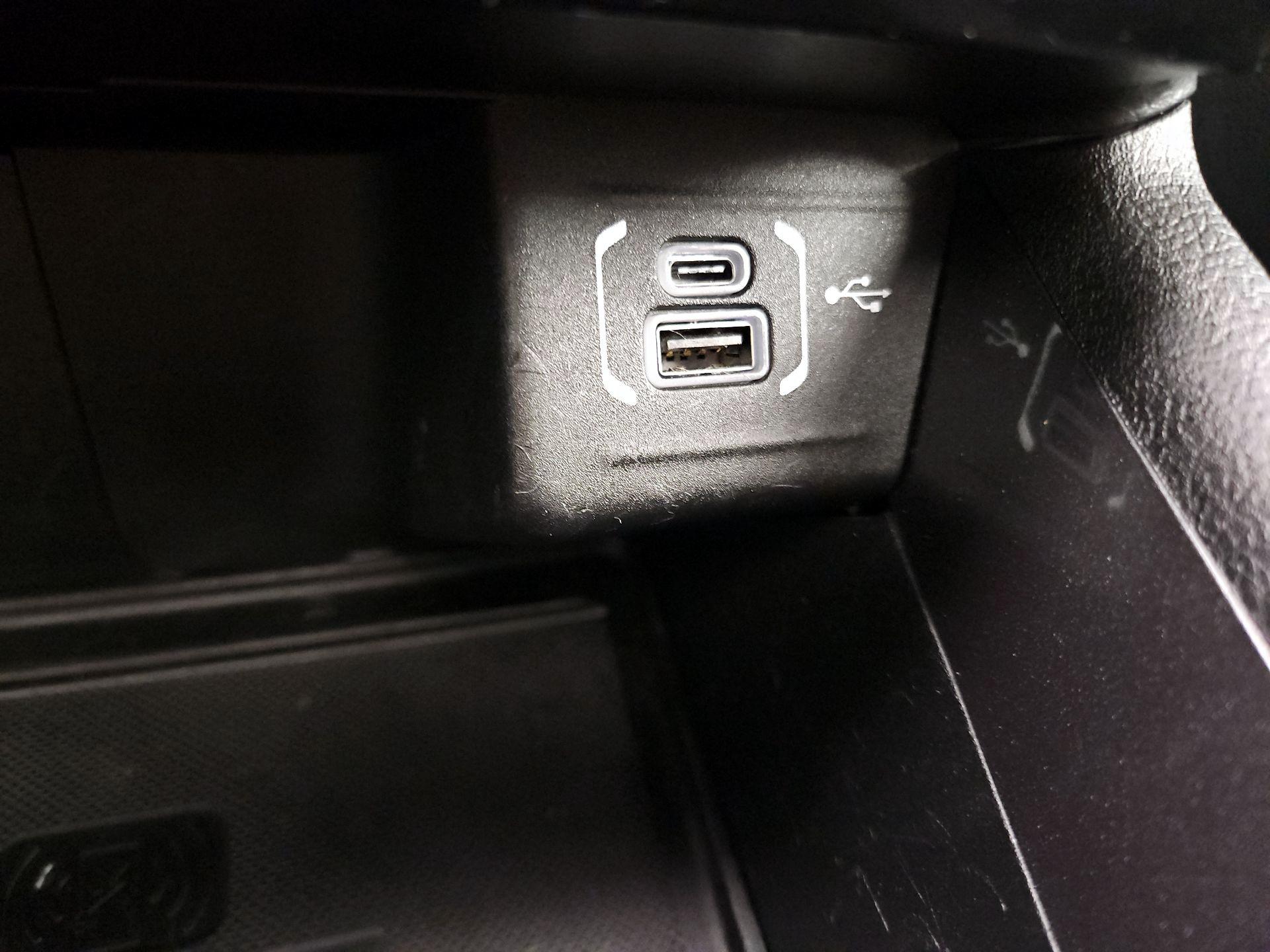 Thumbnail: 2023 Jeep Compass - 18