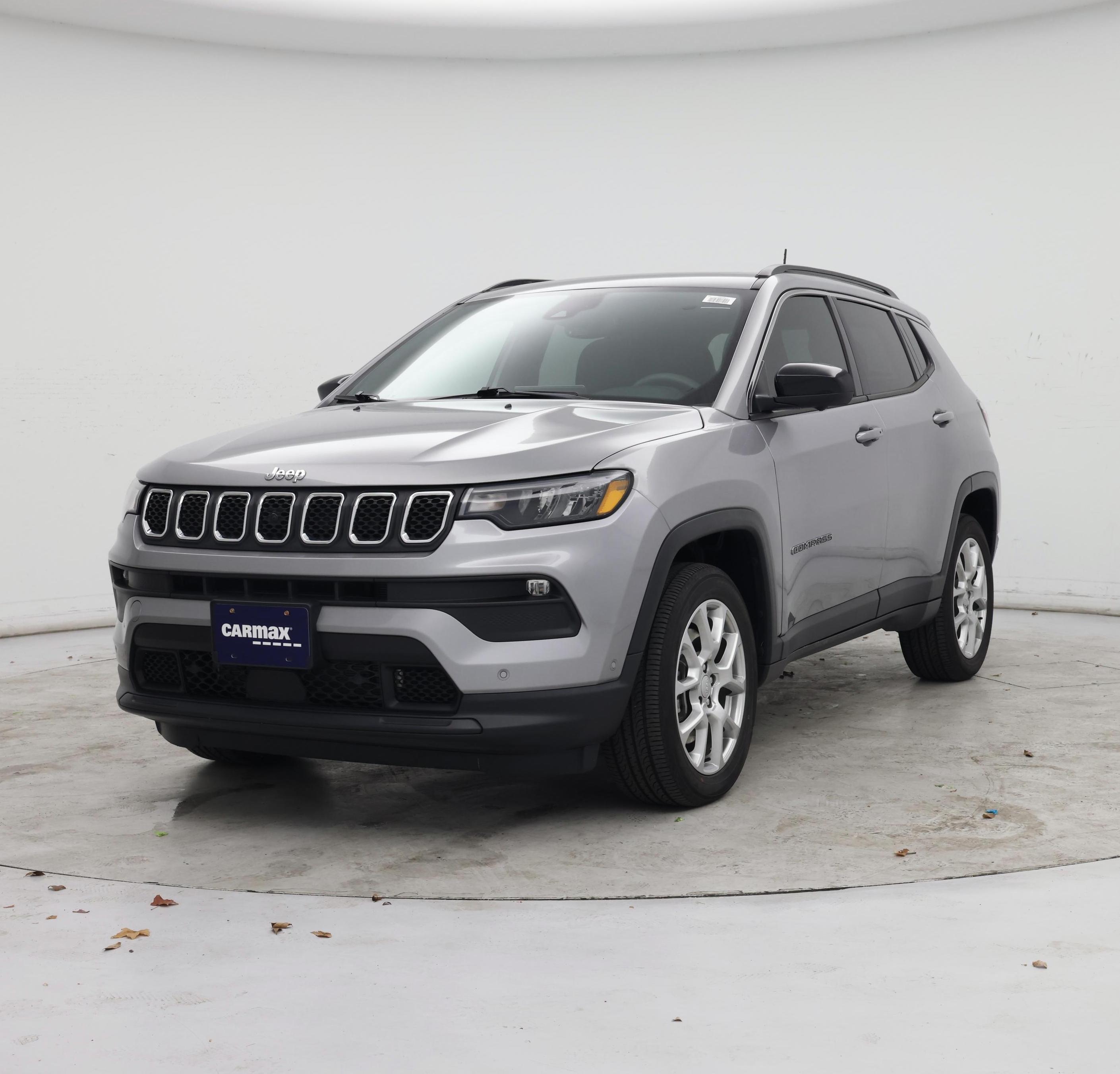 Thumbnail: 2023 Jeep Compass - 4