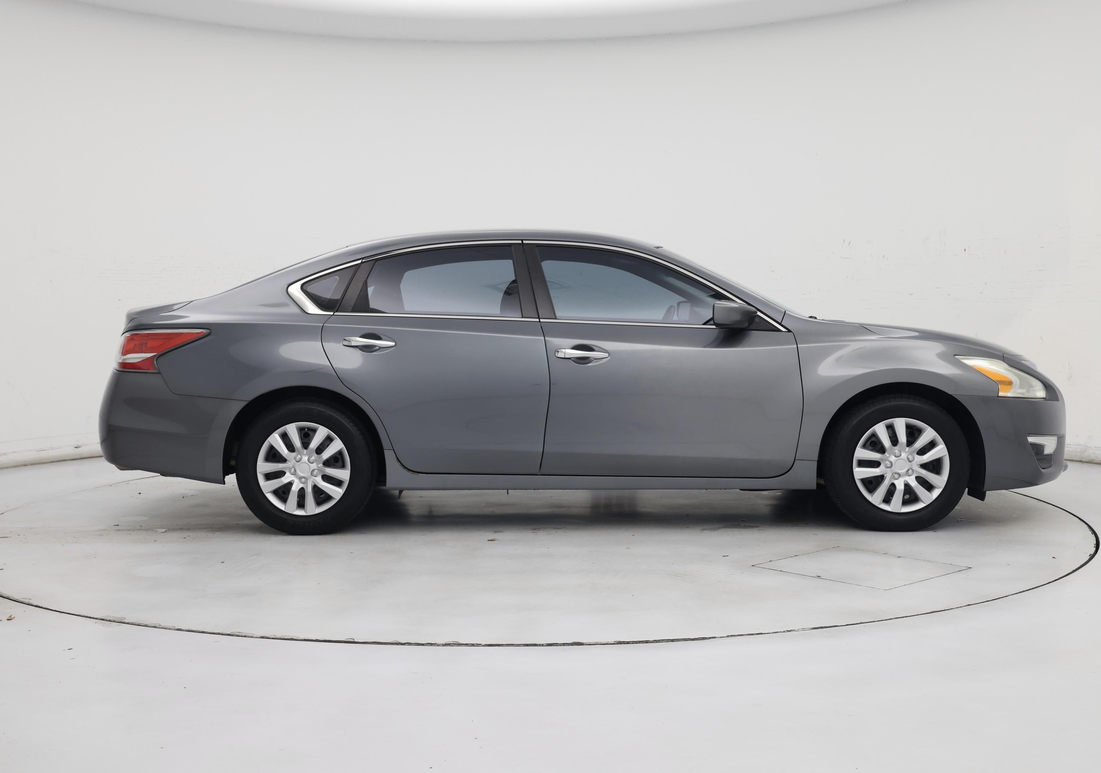 Thumbnail: 2014 Nissan Altima - 7