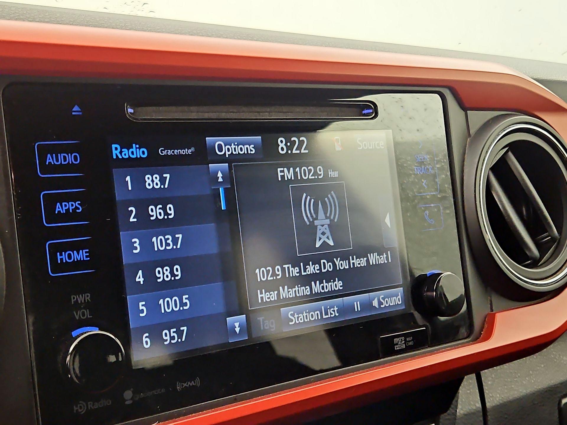 Thumbnail: 2017 Toyota Tacoma - 15