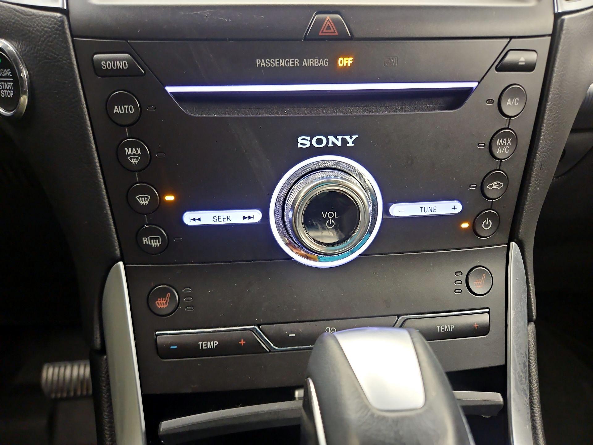 Thumbnail: 2018 Ford Edge - 17