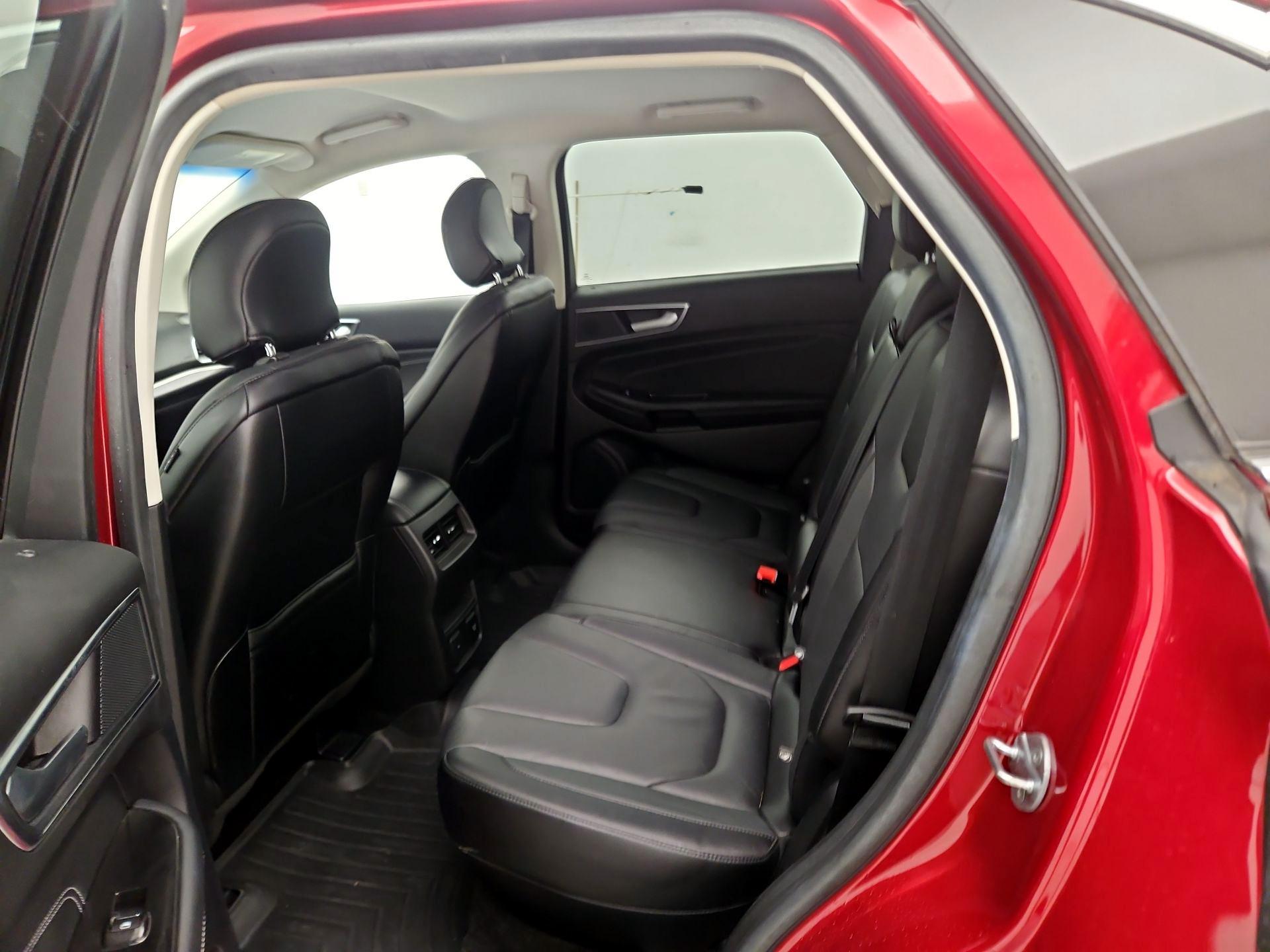 Thumbnail: 2018 Ford Edge - 20