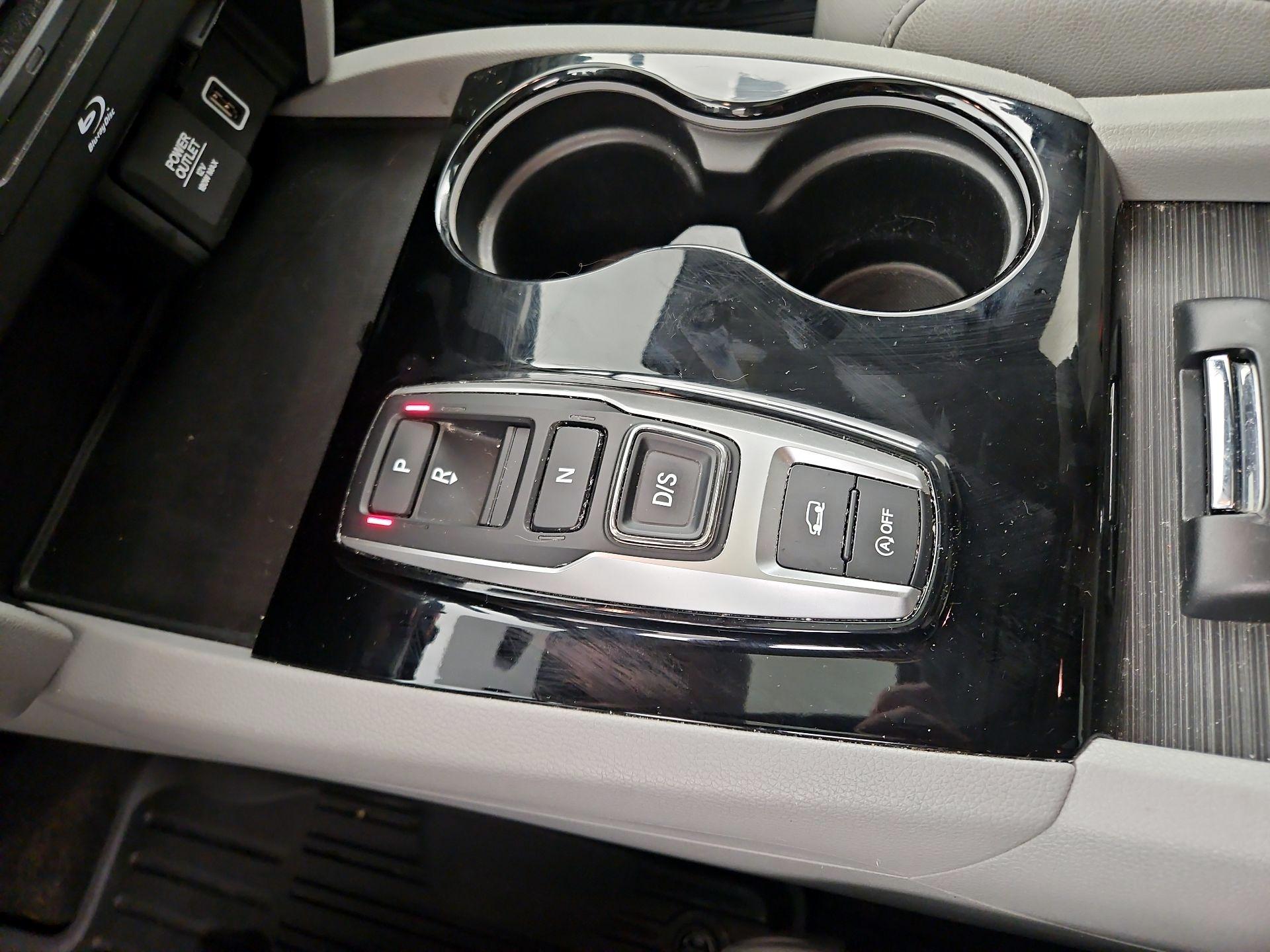 Thumbnail: 2021 Honda Pilot - 18