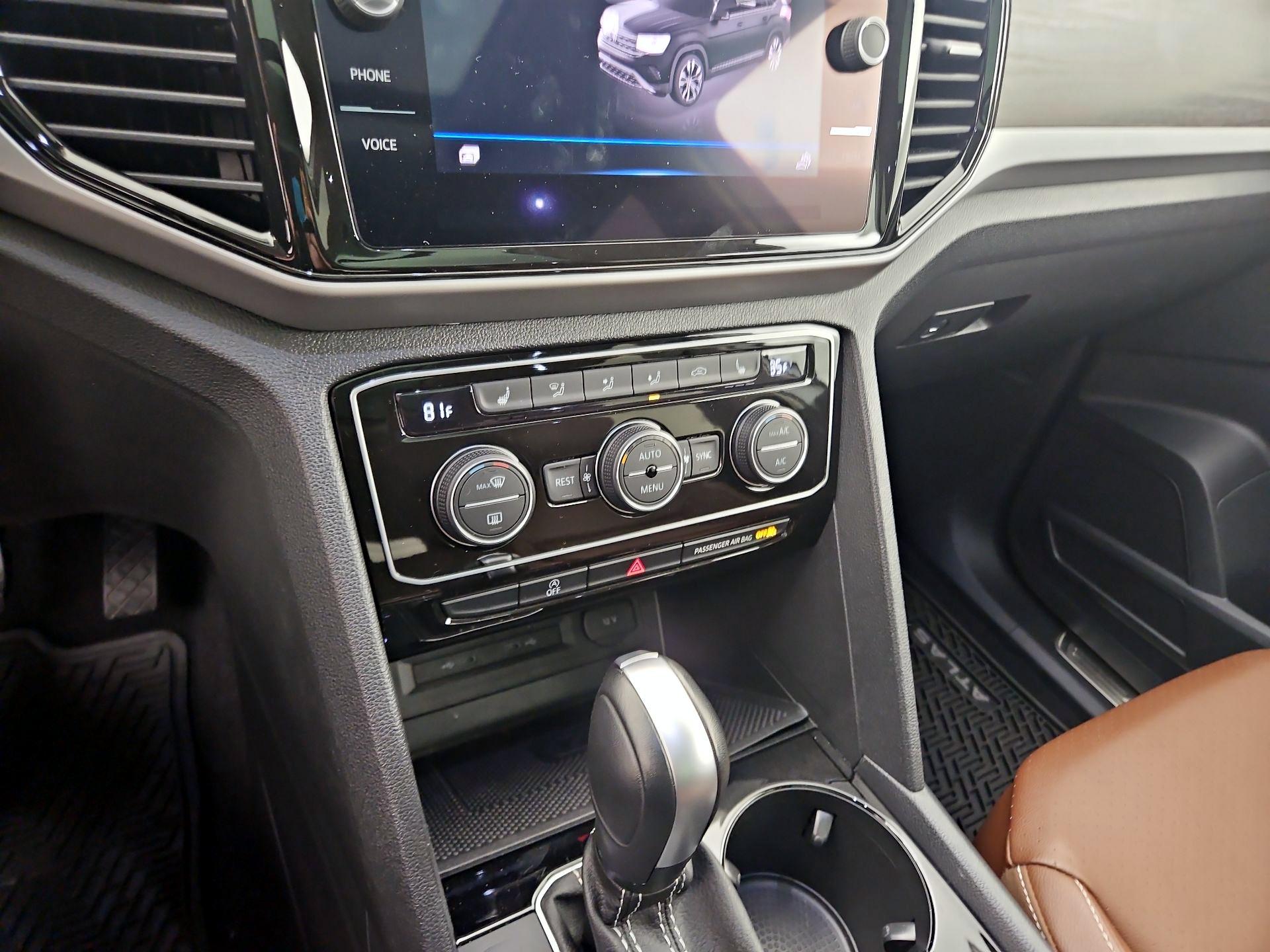 Thumbnail: 2022 Volkswagen Atlas - 16