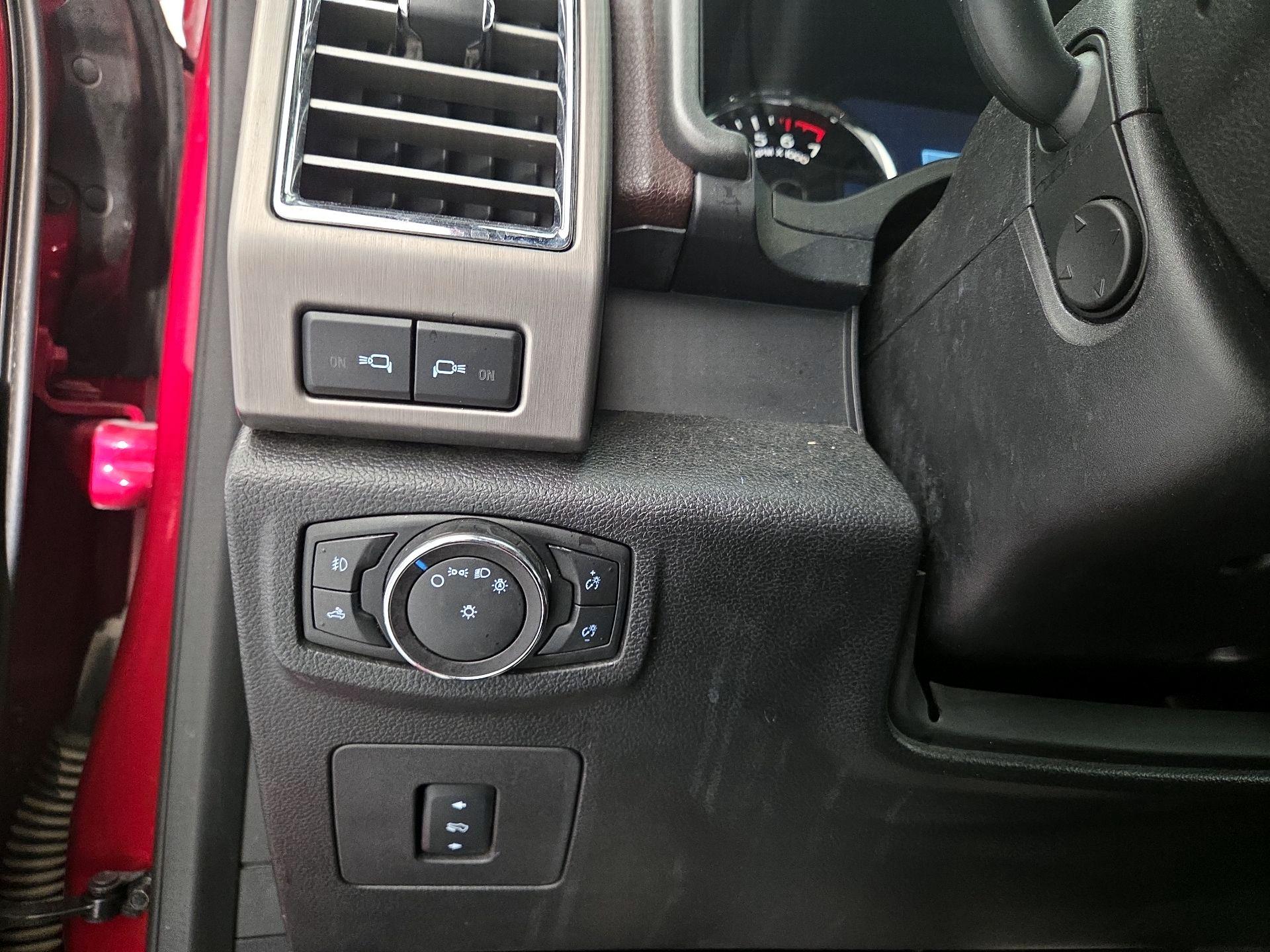 Thumbnail: 2015 Ford F-150 - 13