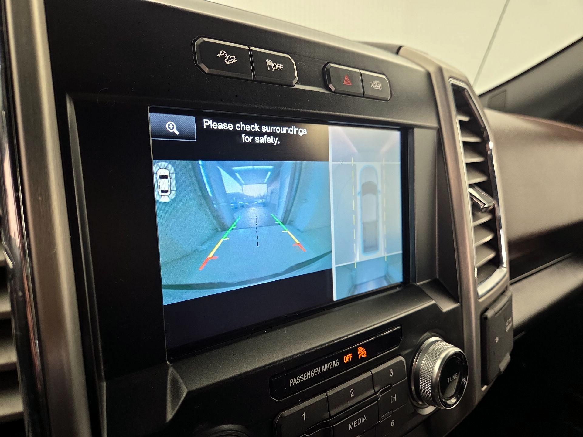 Thumbnail: 2015 Ford F-150 - 14