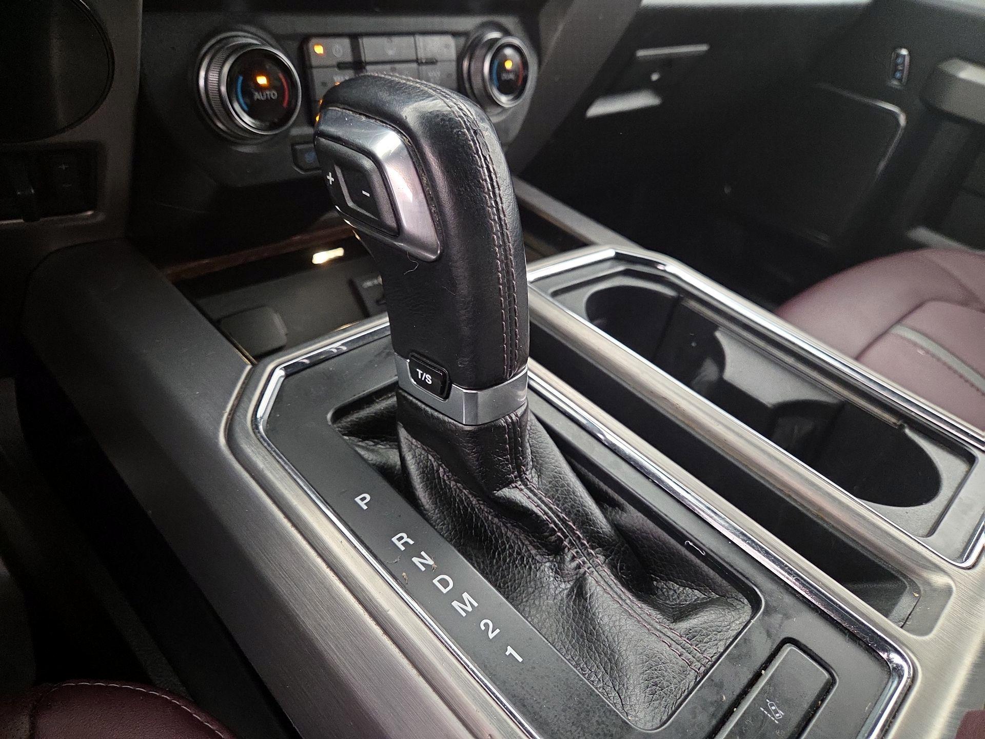 Thumbnail: 2015 Ford F-150 - 17