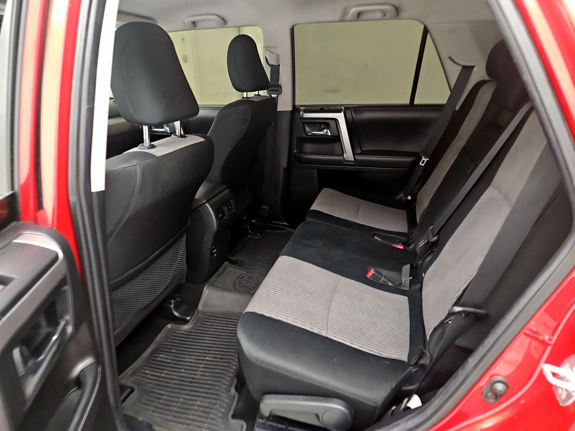 Thumbnail: 2018 Toyota 4Runner - 19