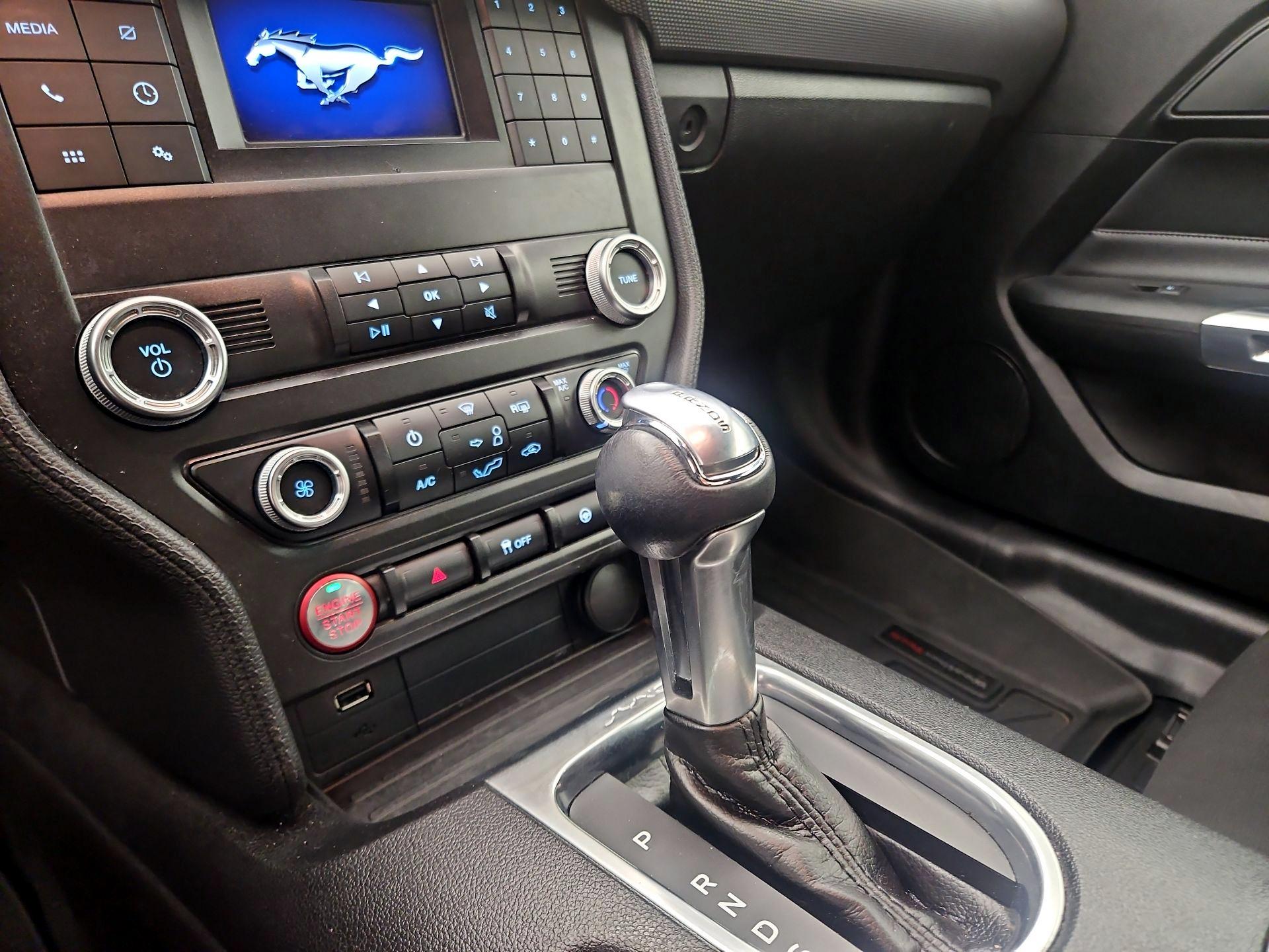 Thumbnail: 2019 Ford Mustang - 17