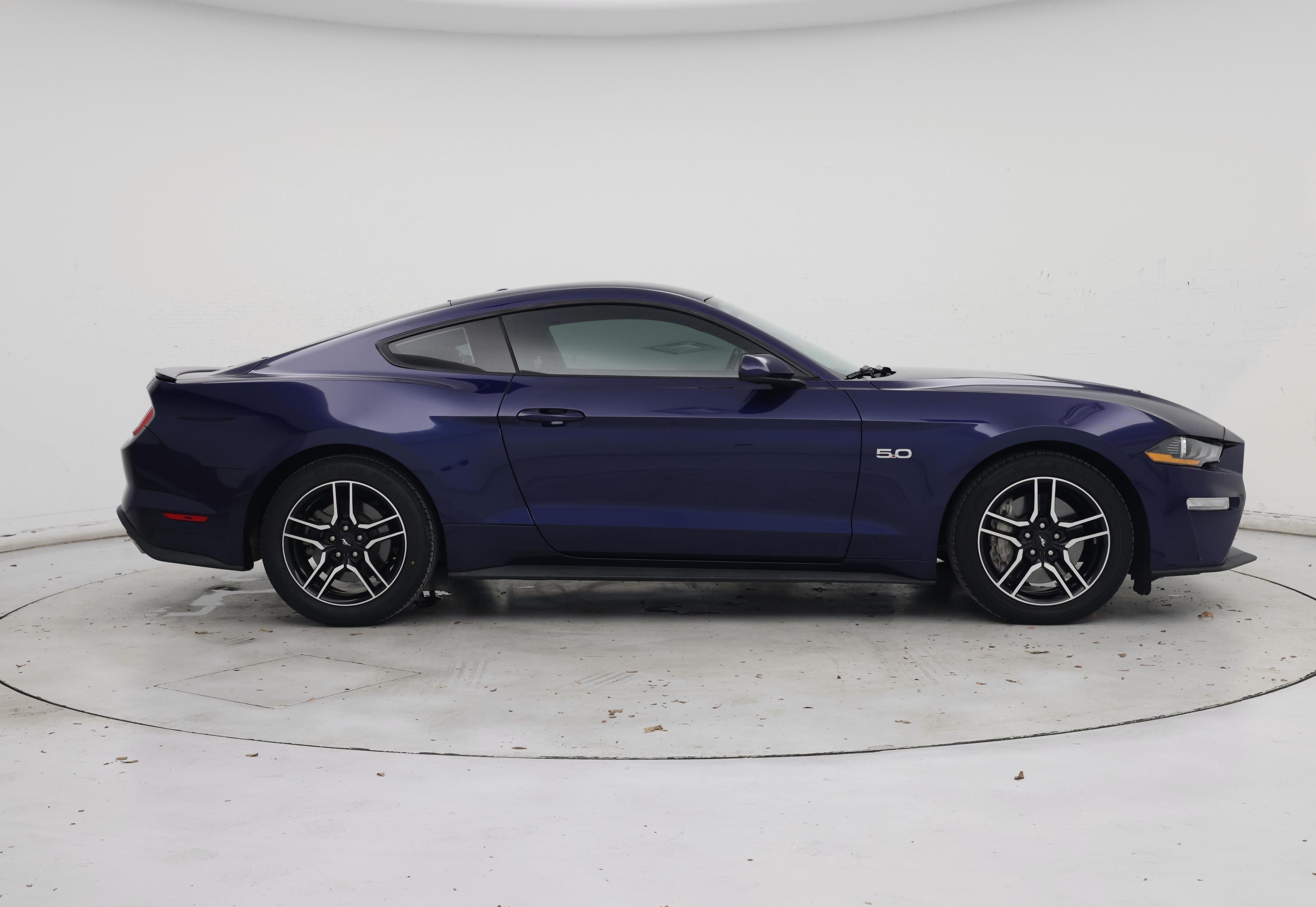 Thumbnail: 2019 Ford Mustang - 7