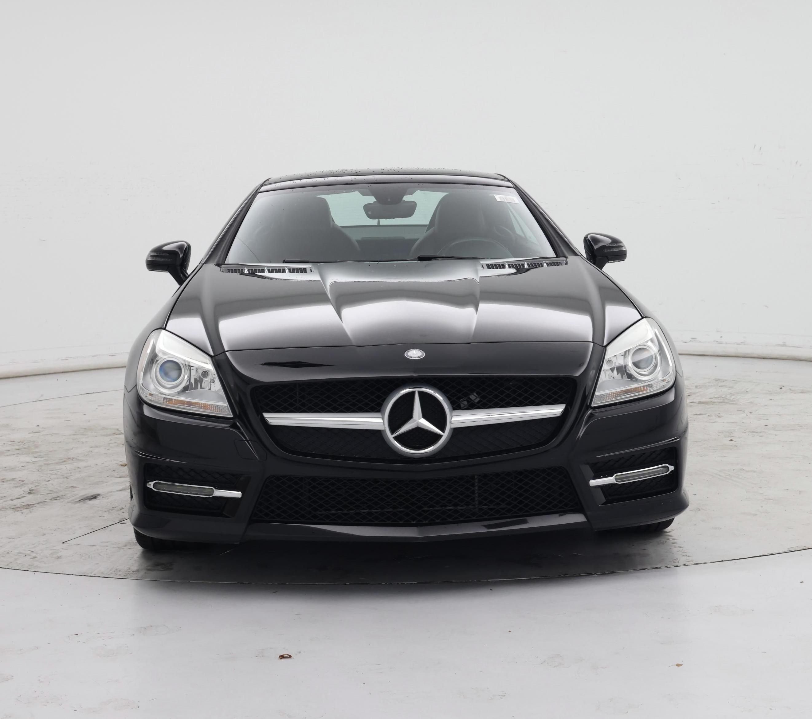 Thumbnail: 2015 Mercedes-Benz SLK - 5