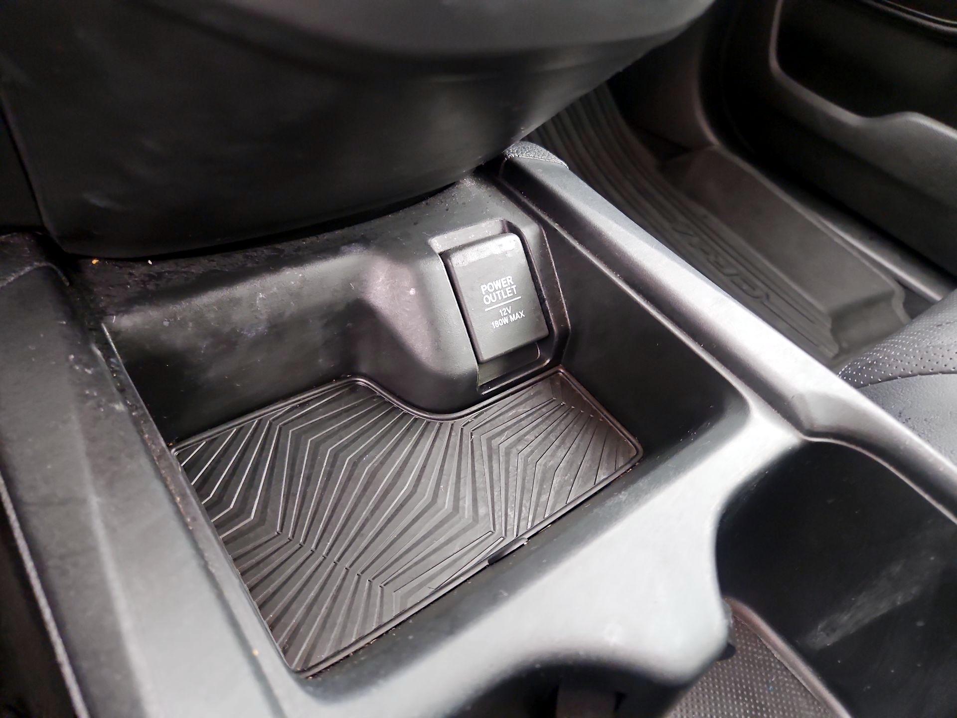 Thumbnail: 2017 Honda CR-V - 18