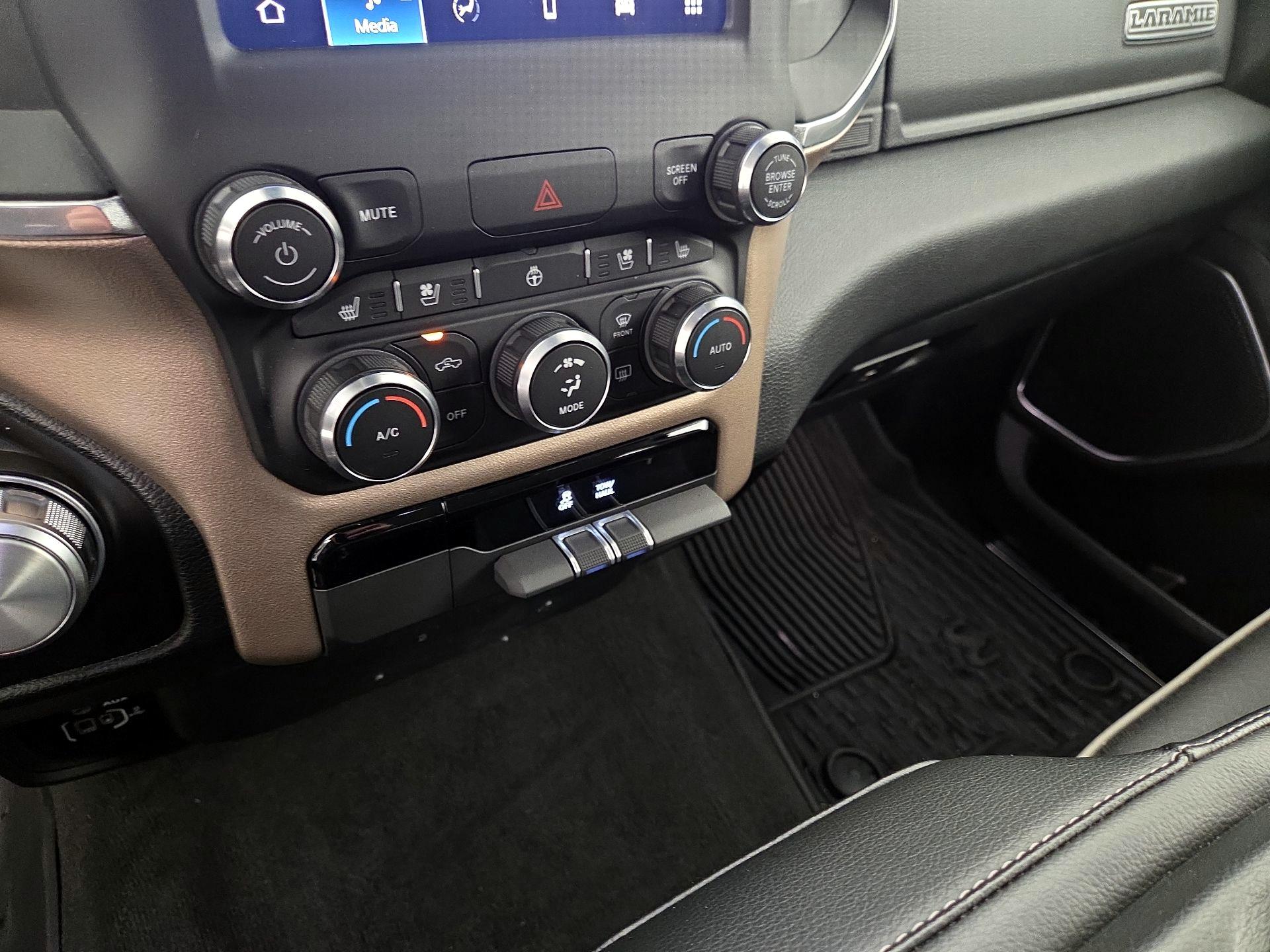 Thumbnail: 2022 RAM 1500 - 16