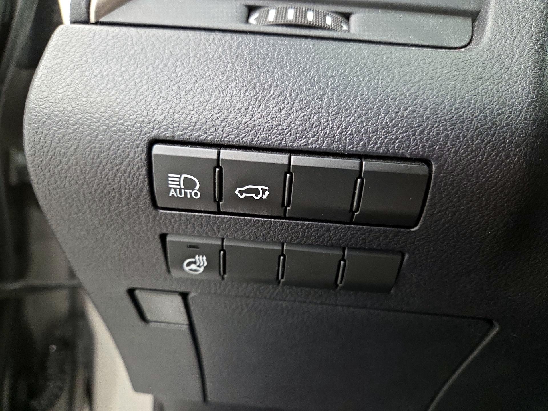 Thumbnail: 2022 Lexus RX - 13