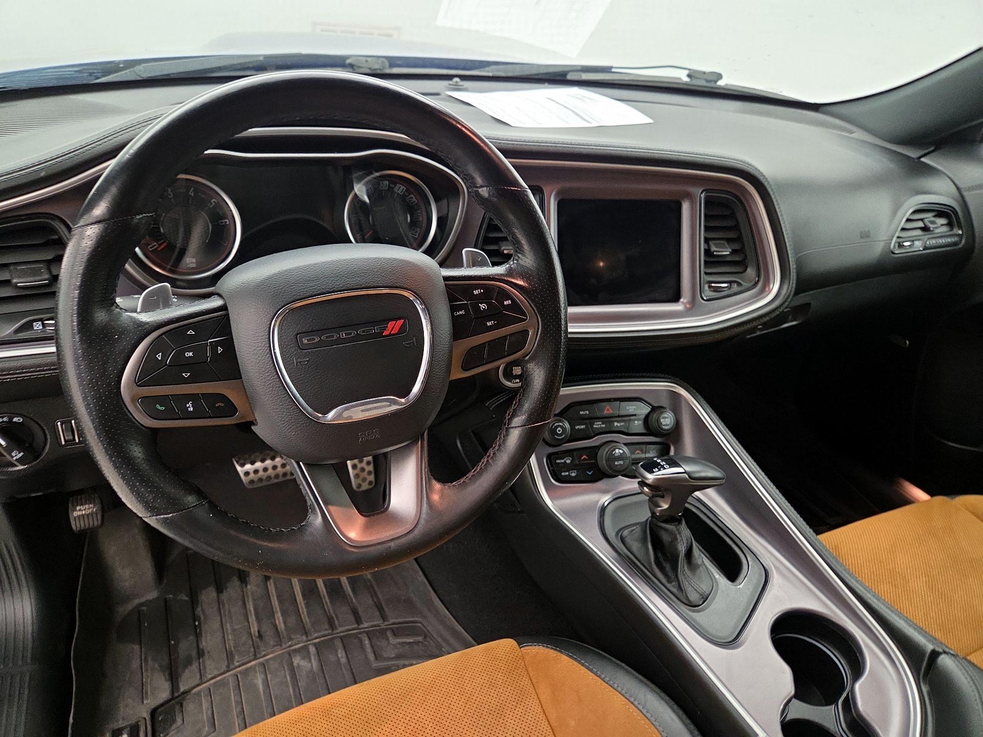 Thumbnail: 2020 Dodge Challenger - 9