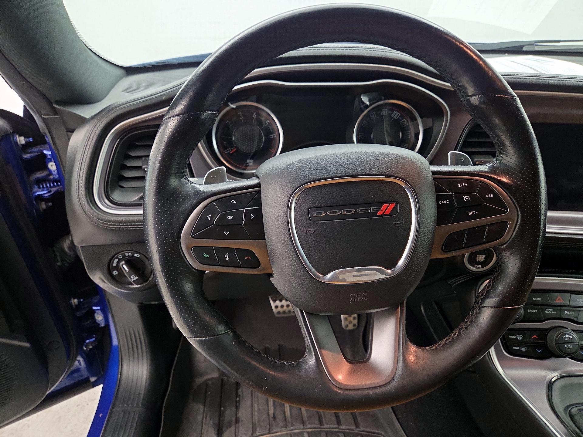 Thumbnail: 2020 Dodge Challenger - 10