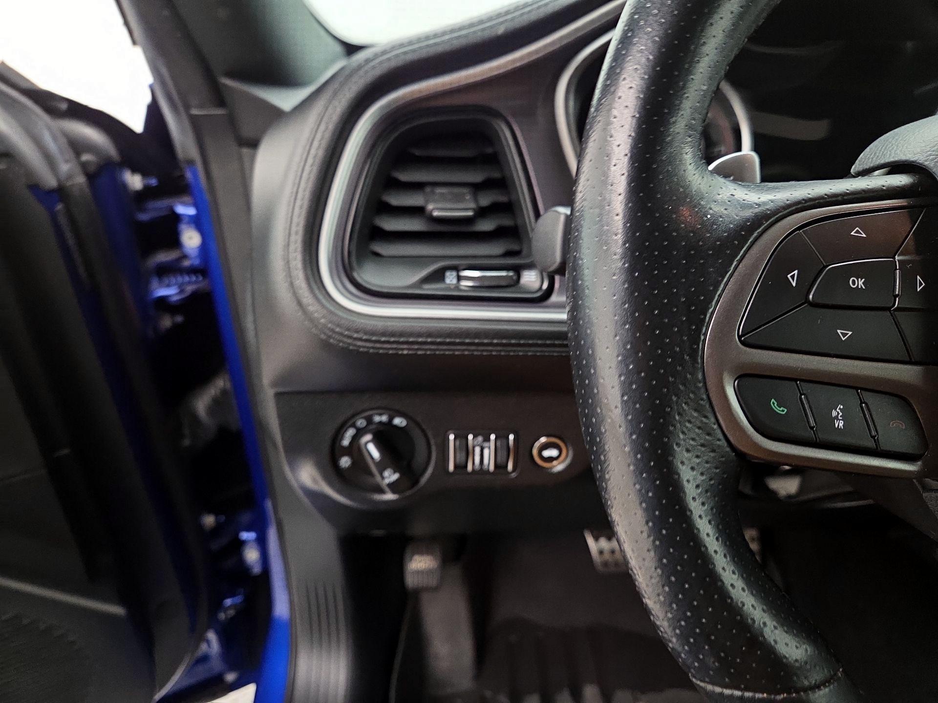 Thumbnail: 2020 Dodge Challenger - 13