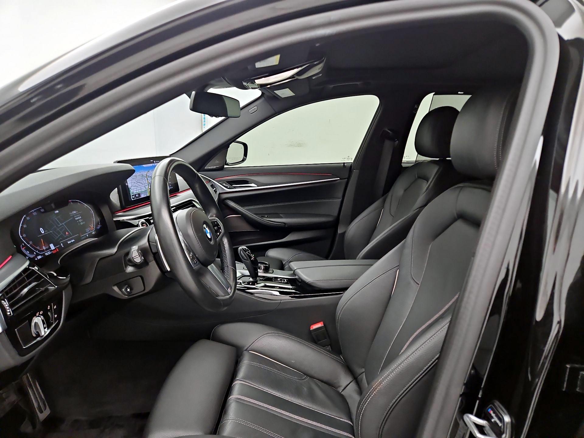 Thumbnail: 2023 BMW 5 Series - 11