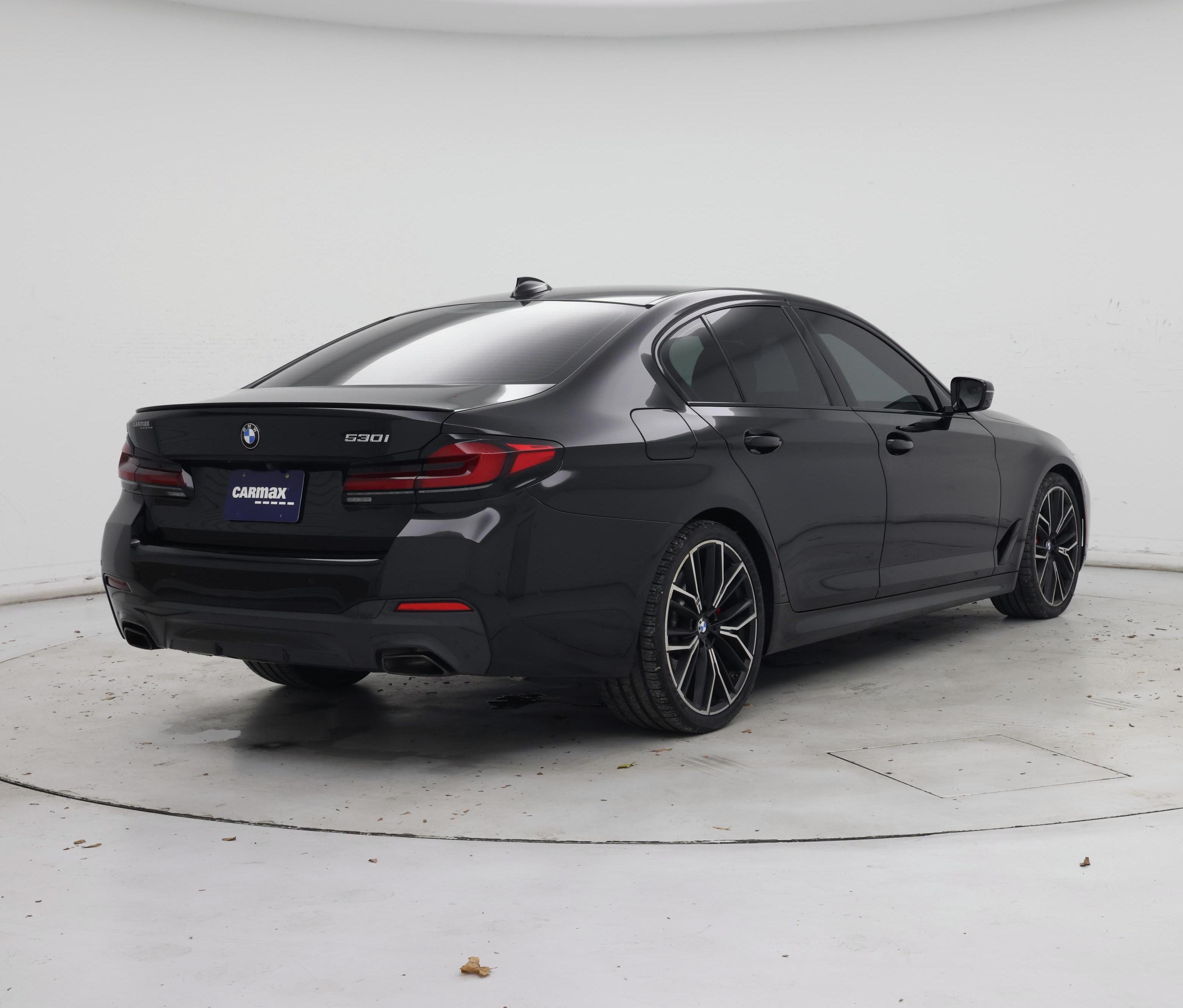 Thumbnail: 2023 BMW 5 Series - 8