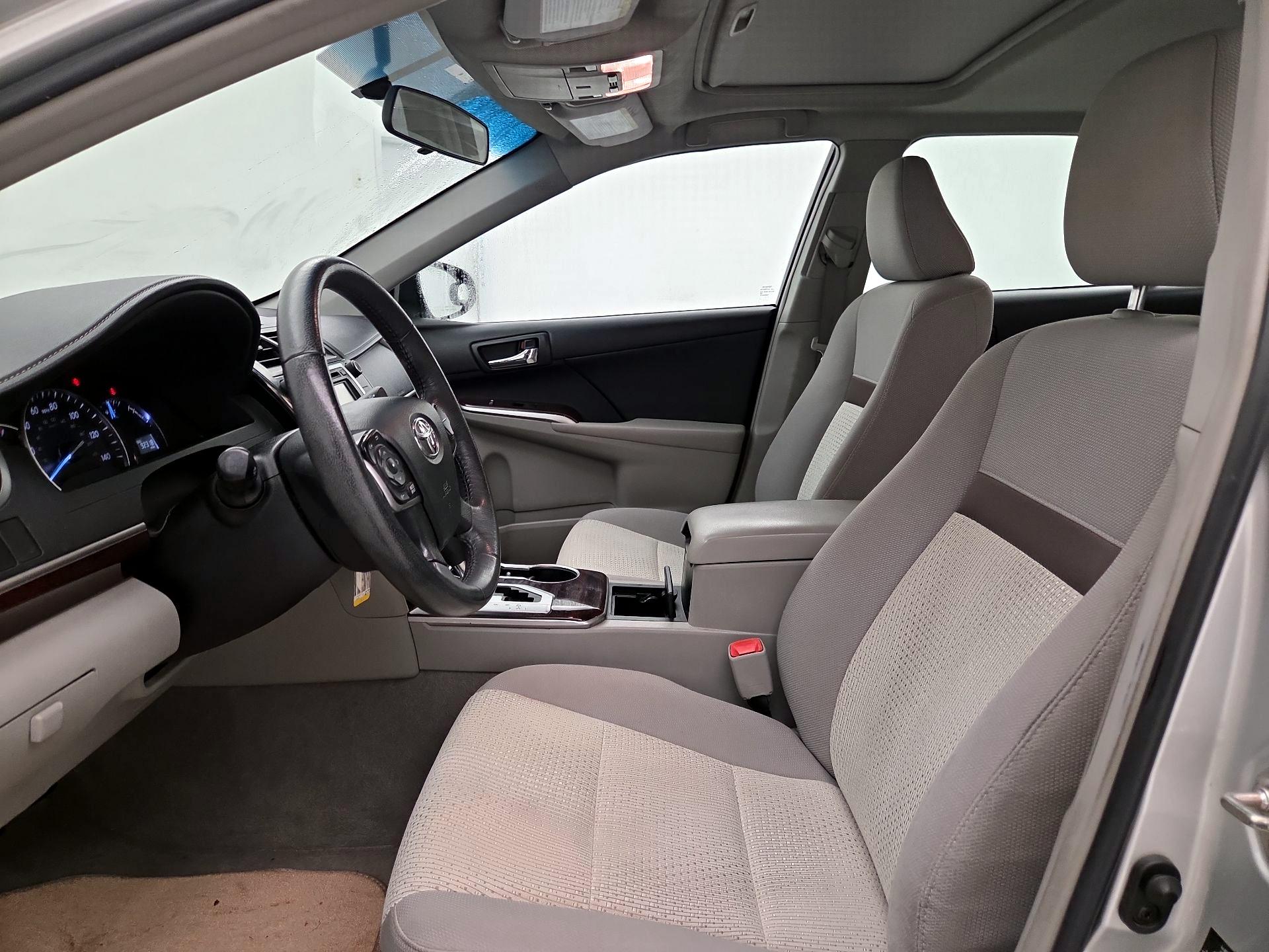 Thumbnail: 2014 Toyota Camry - 11