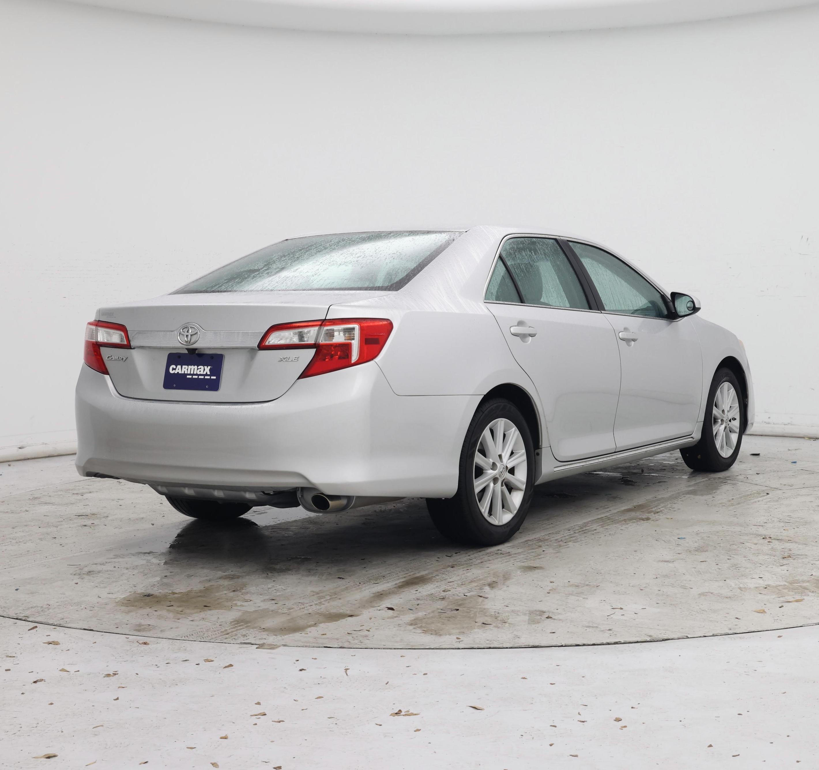 Thumbnail: 2014 Toyota Camry - 8