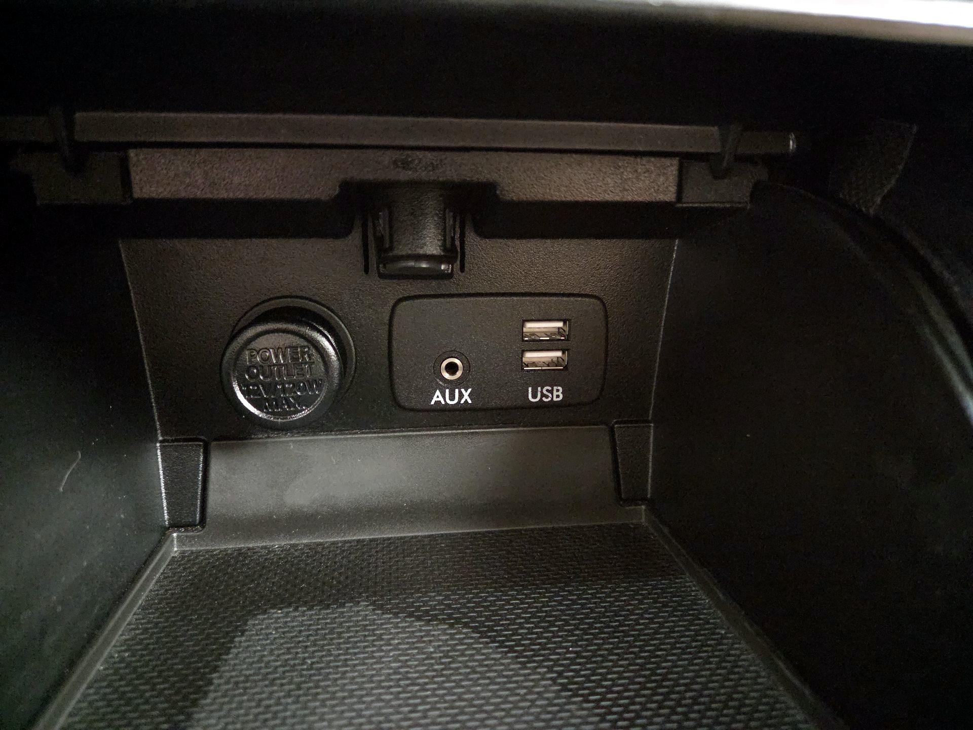 Thumbnail: 2018 Subaru Outback - 18