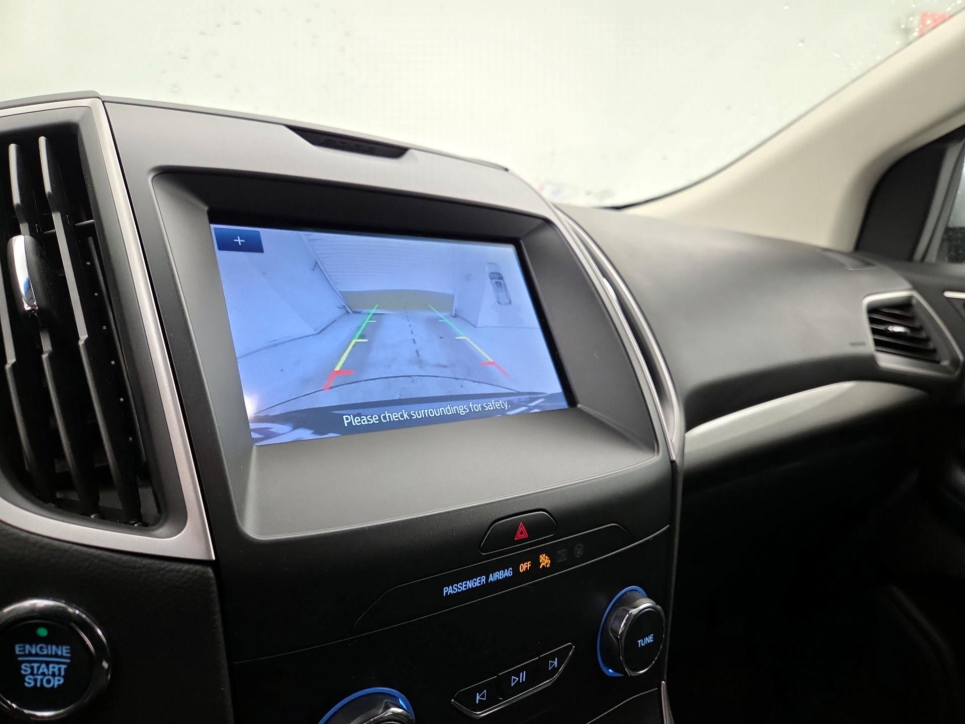 Thumbnail: 2020 Ford Edge - 14