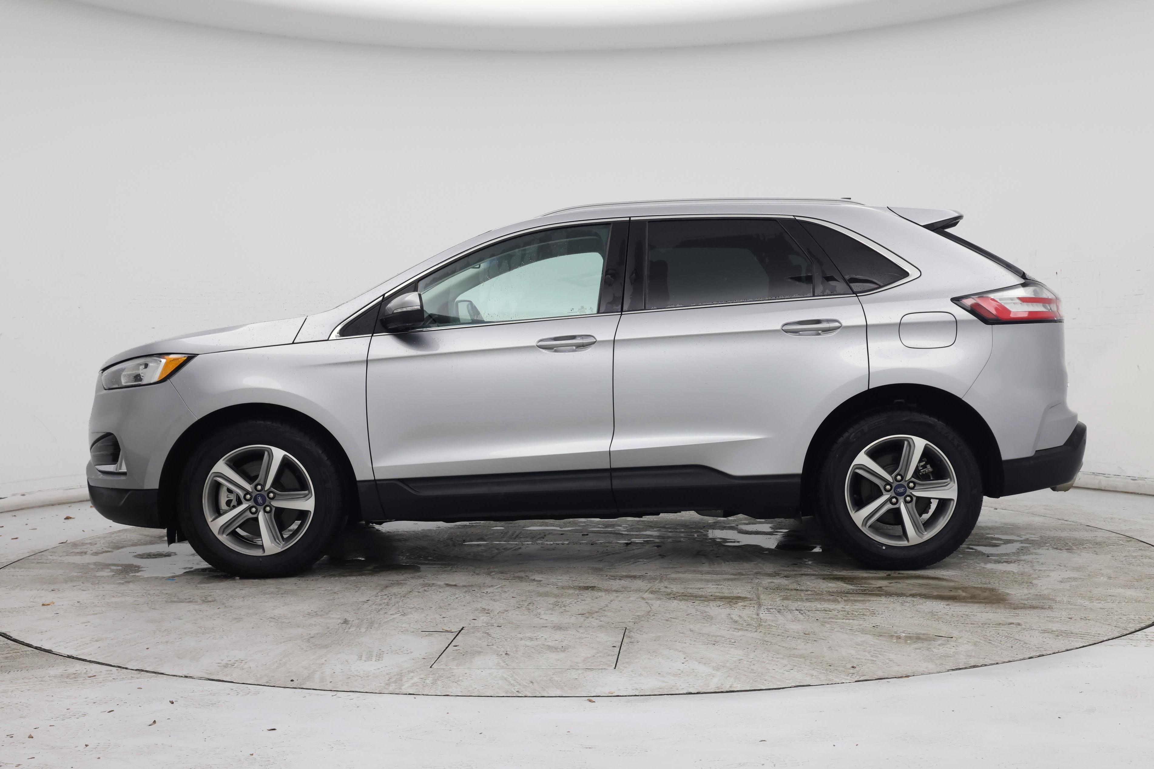 Thumbnail: 2020 Ford Edge - 3