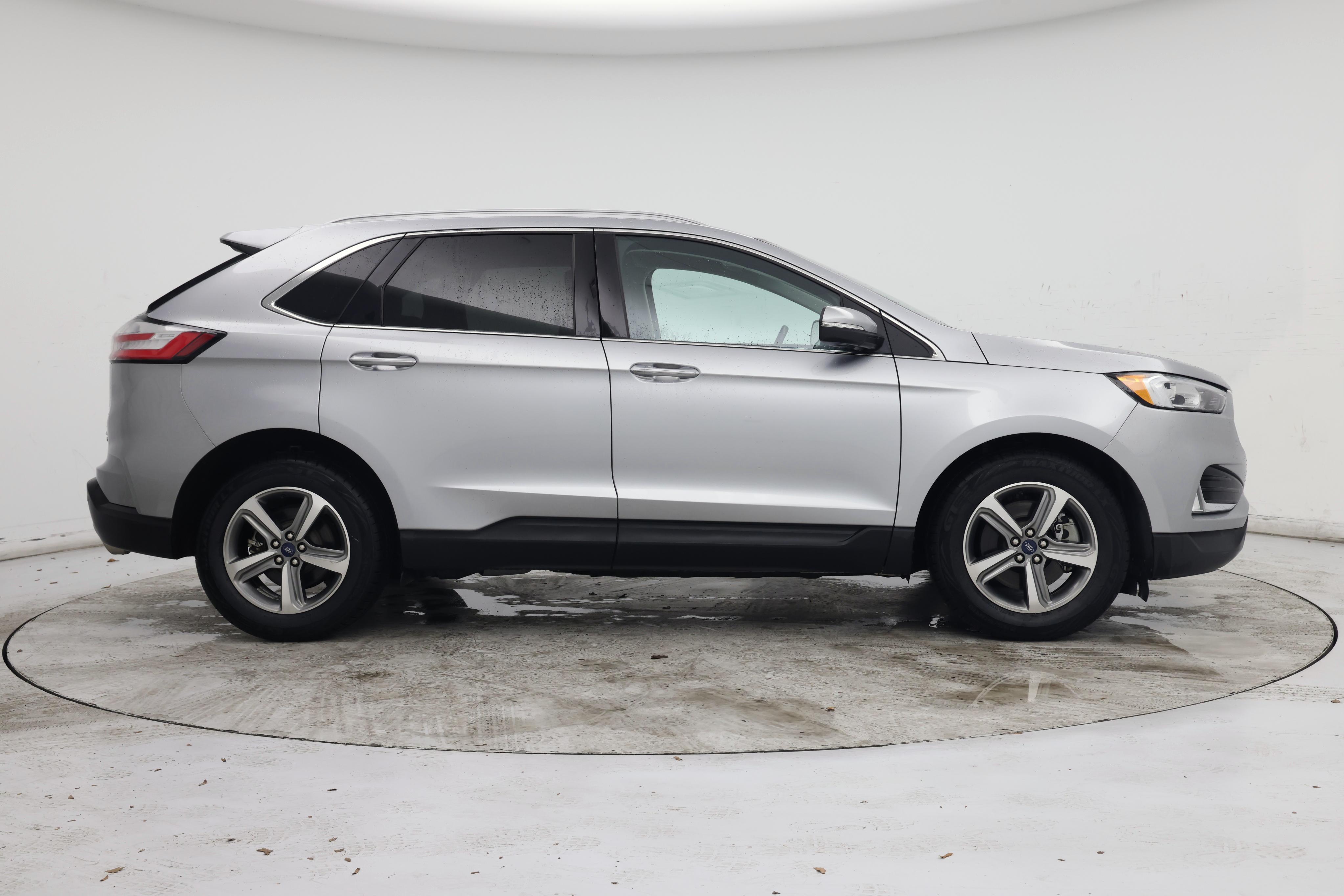 Thumbnail: 2020 Ford Edge - 7