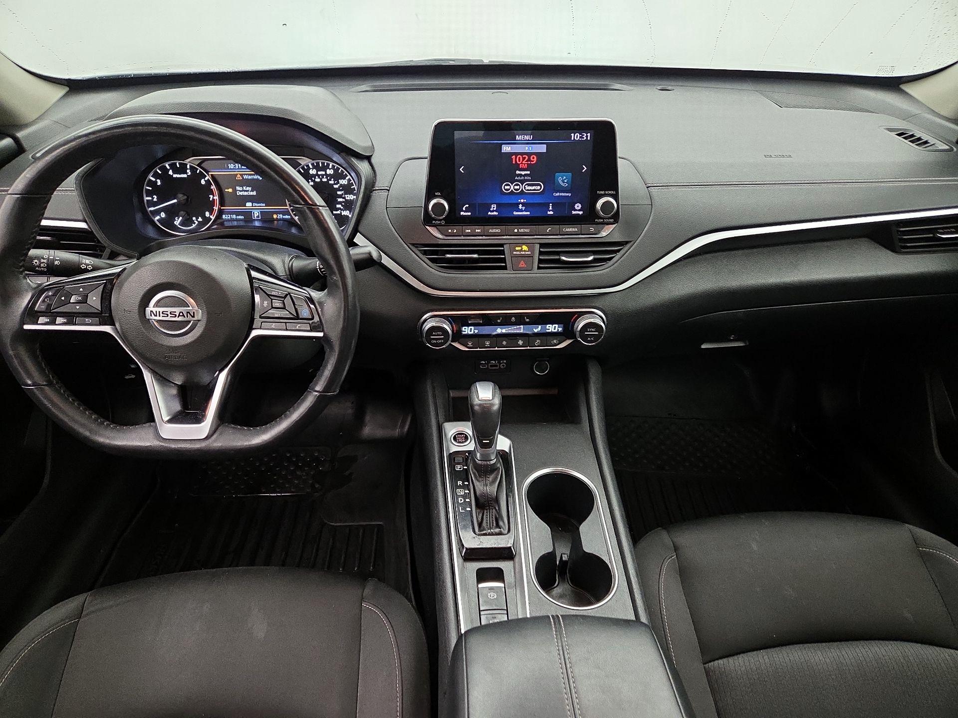 Thumbnail: 2019 Nissan Altima - 9