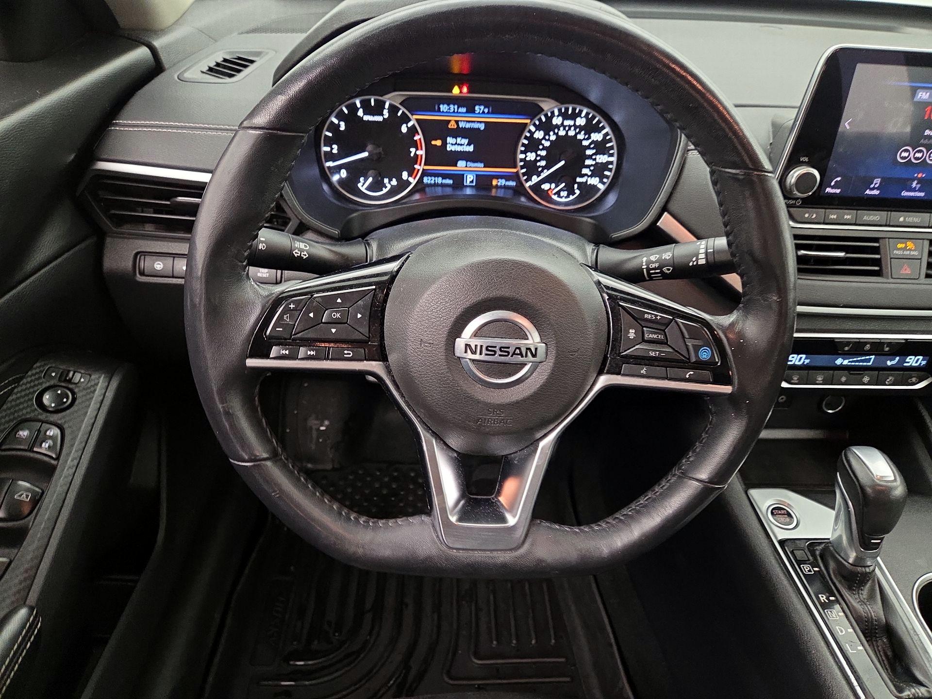 Thumbnail: 2019 Nissan Altima - 10