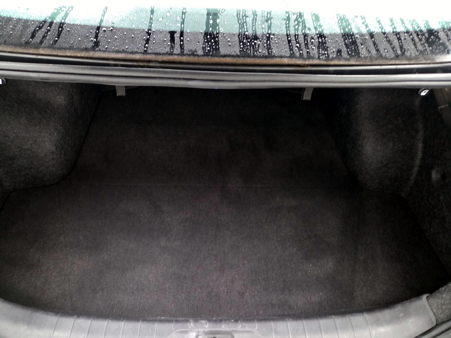 Thumbnail: 2019 Nissan Altima - 20