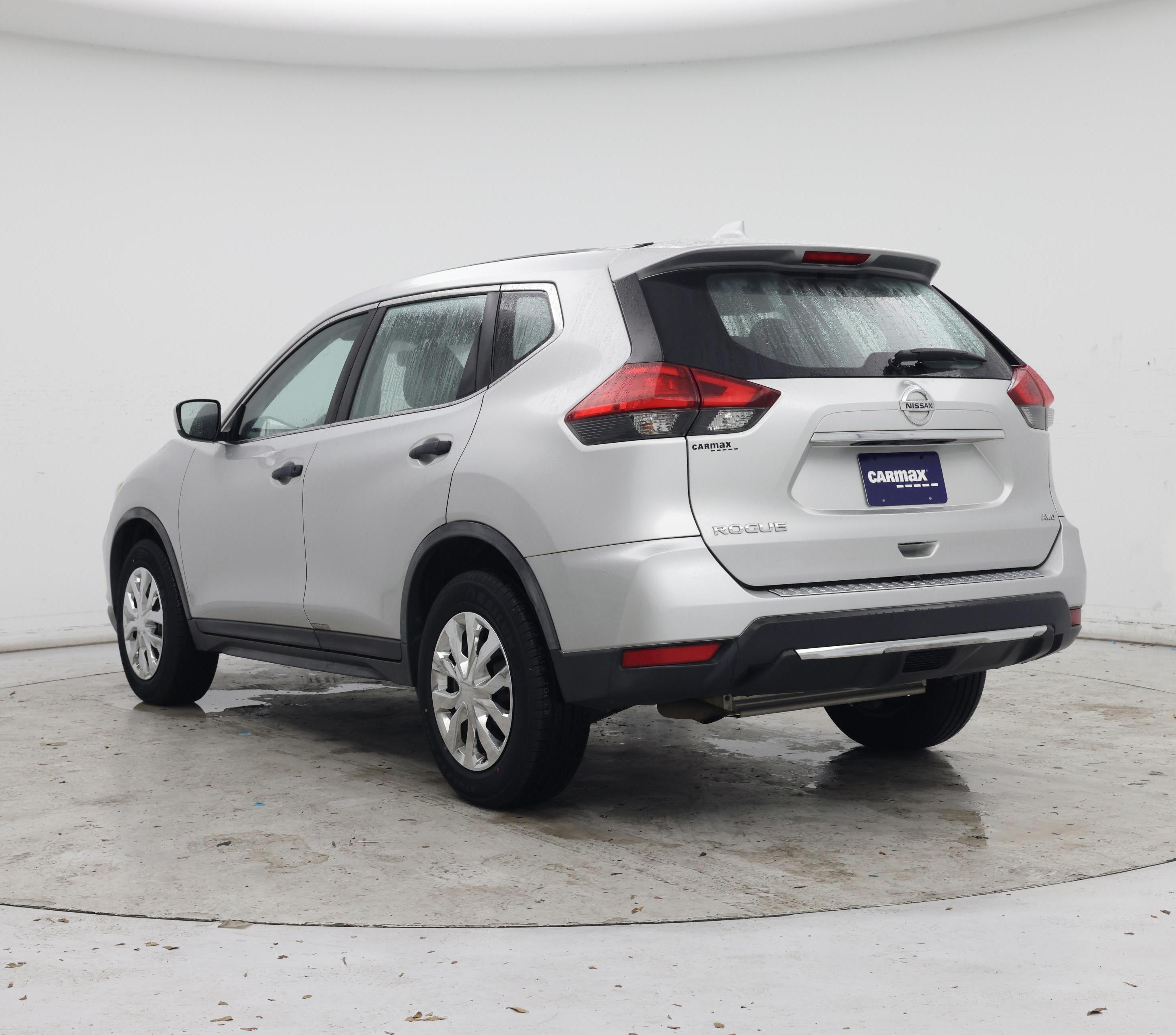 Thumbnail: 2017 Nissan Rogue - 2