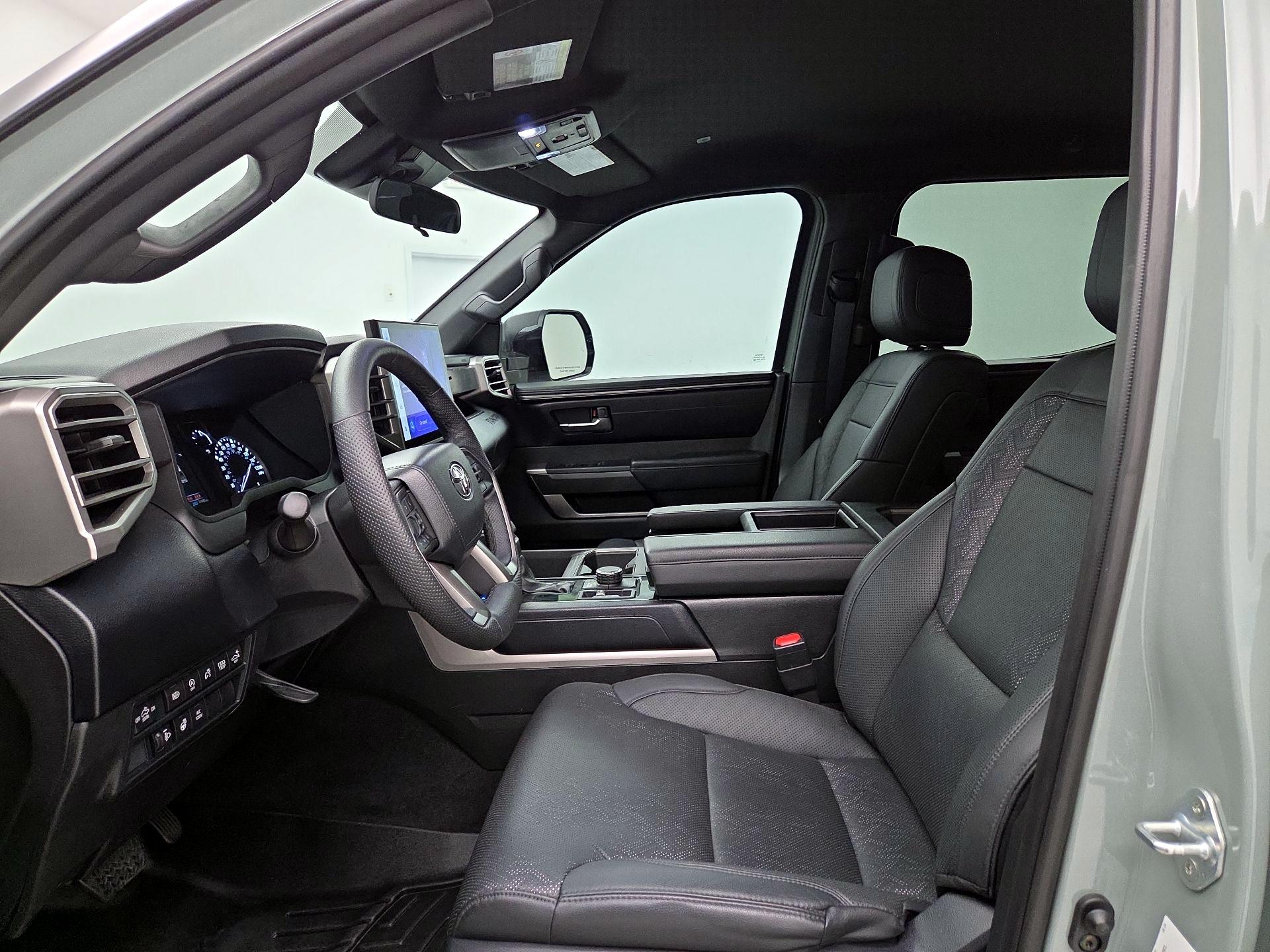 Thumbnail: 2025 Toyota Tundra - 11