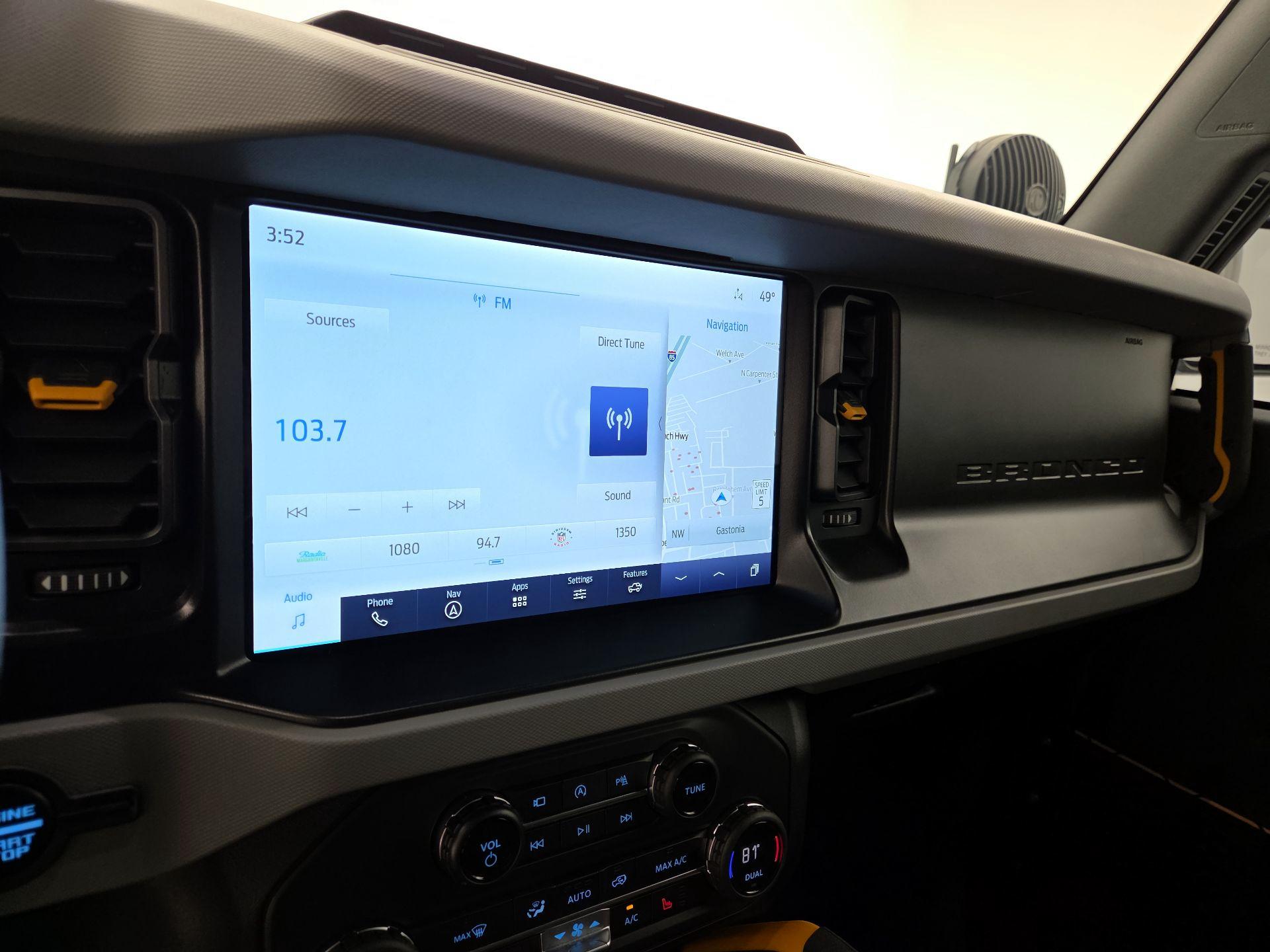 Thumbnail: 2023 Ford Bronco - 15