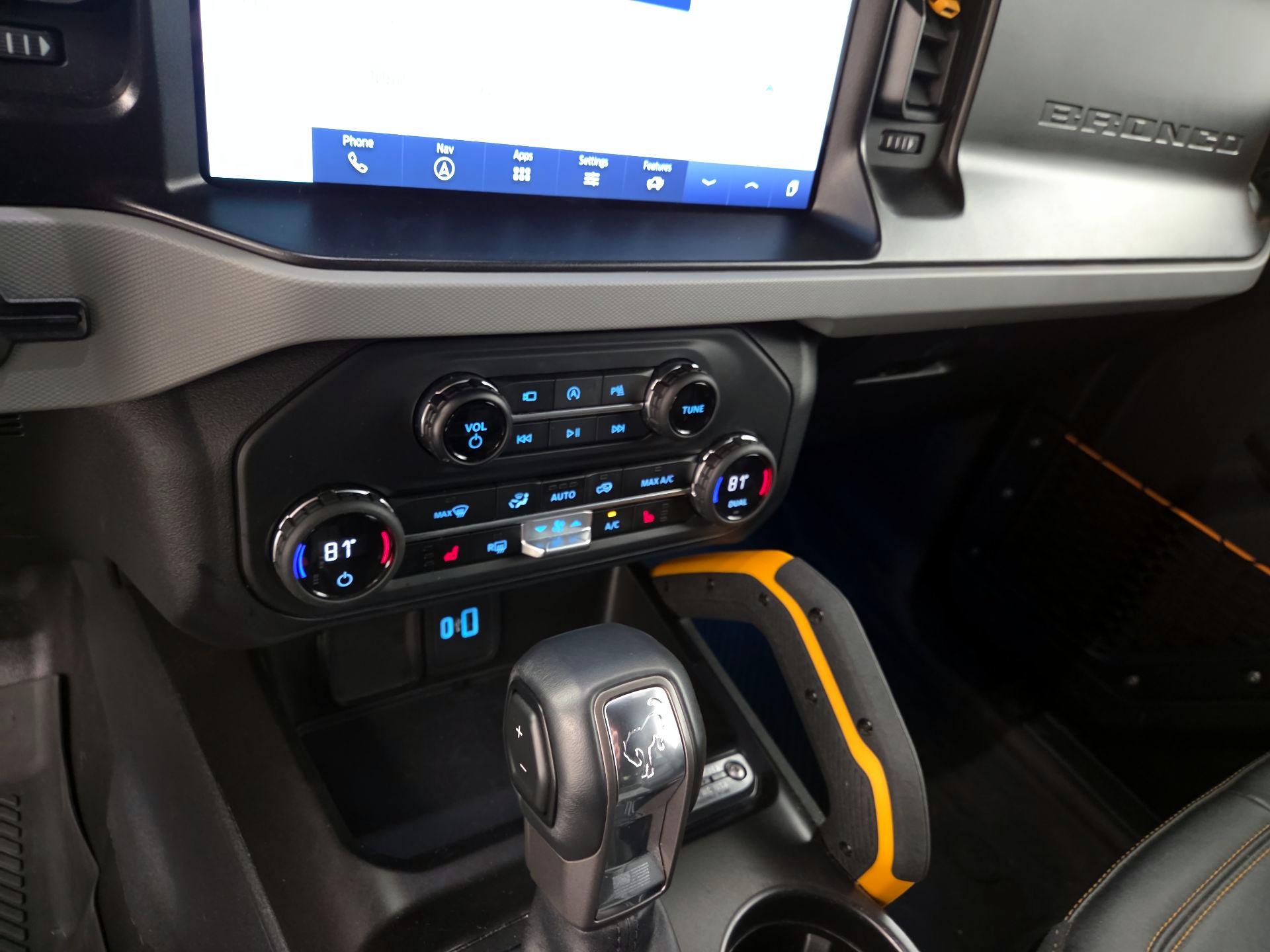 Thumbnail: 2023 Ford Bronco - 16